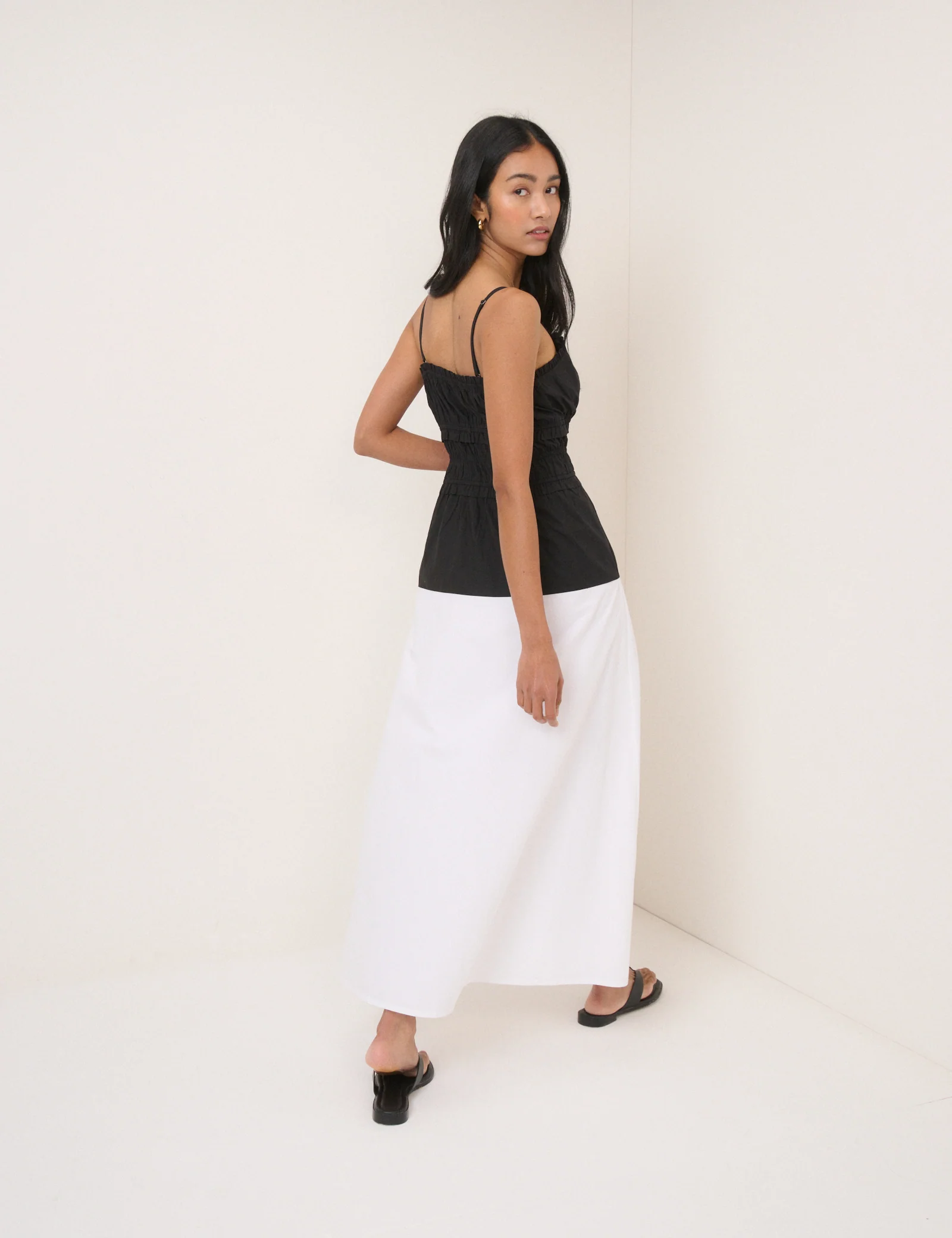 Black And White Drop Waist Alina Midi Dress - Image 6
