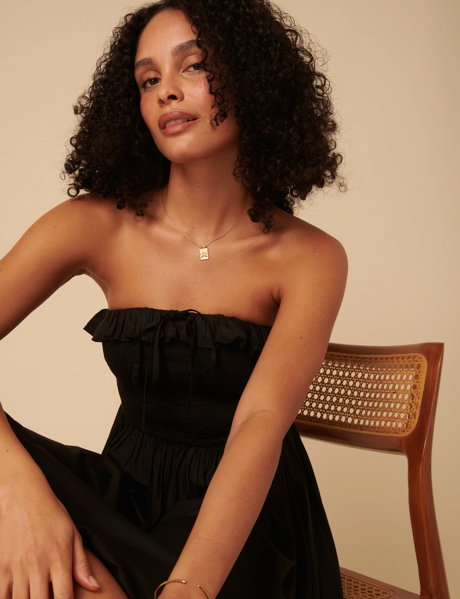 Black Bandeau Ruched Bela Midi Dress - Image 2