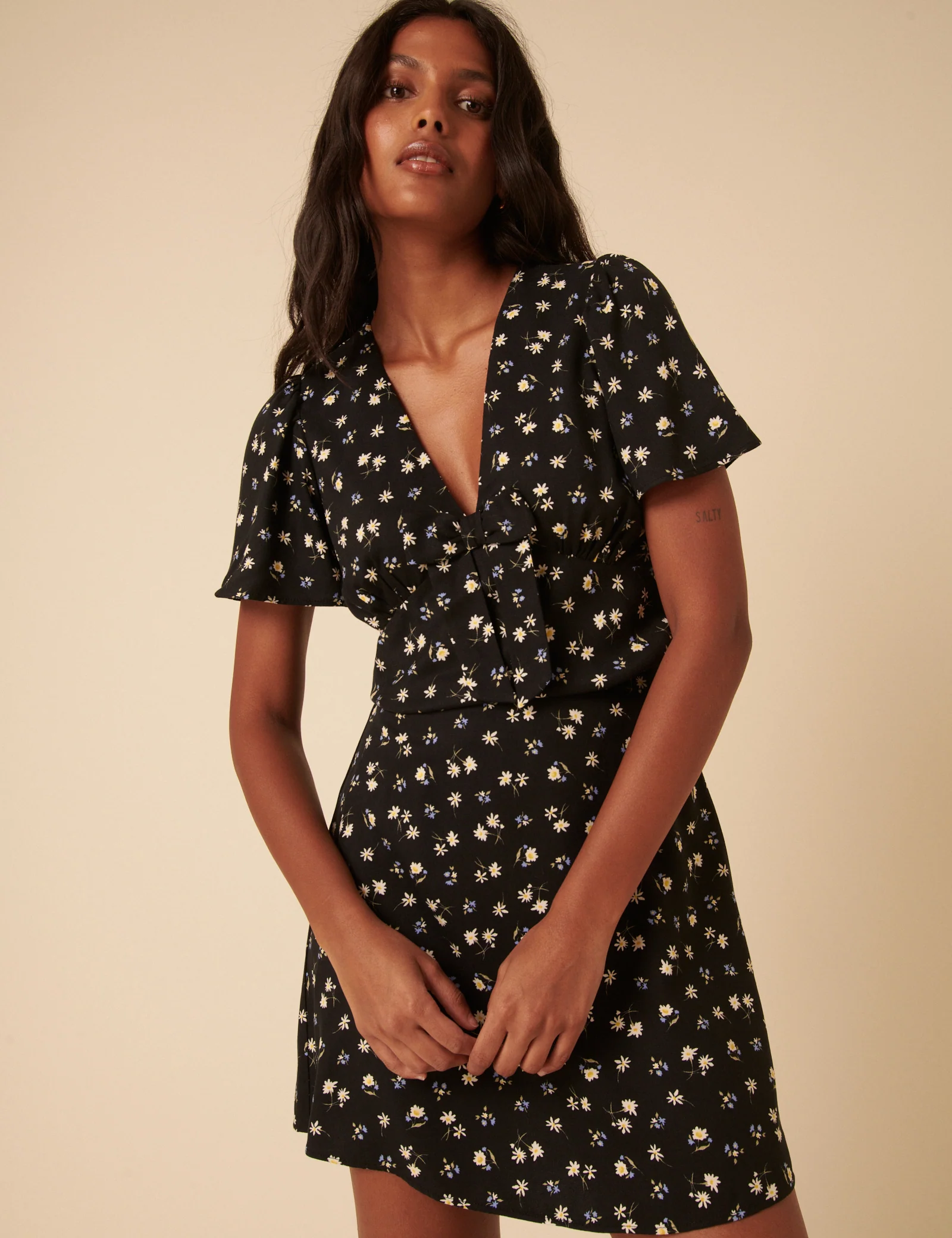 Black Ditsy Floral Frill Top - Image 4