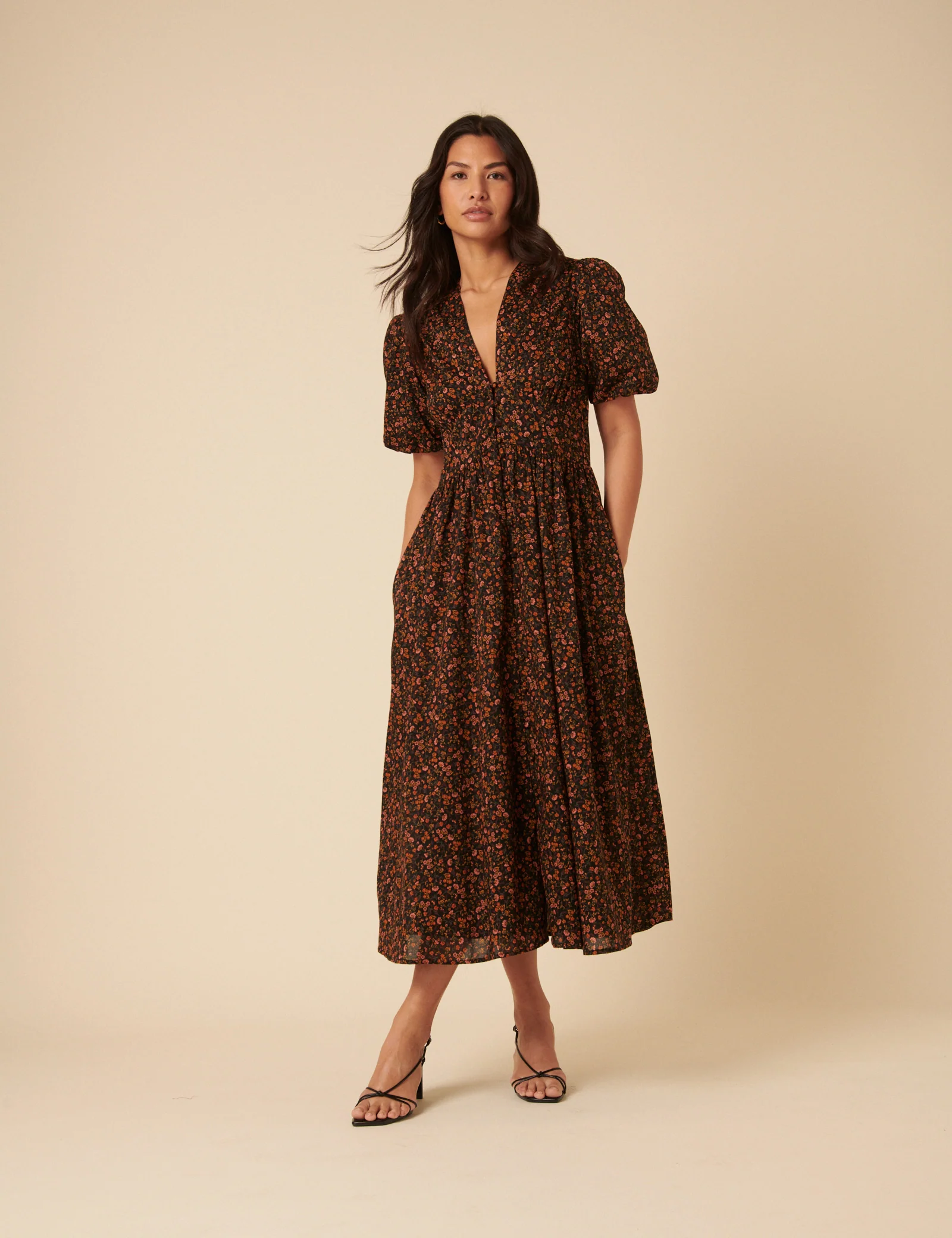 Black Ditsy Foral Starlight Midi Dress