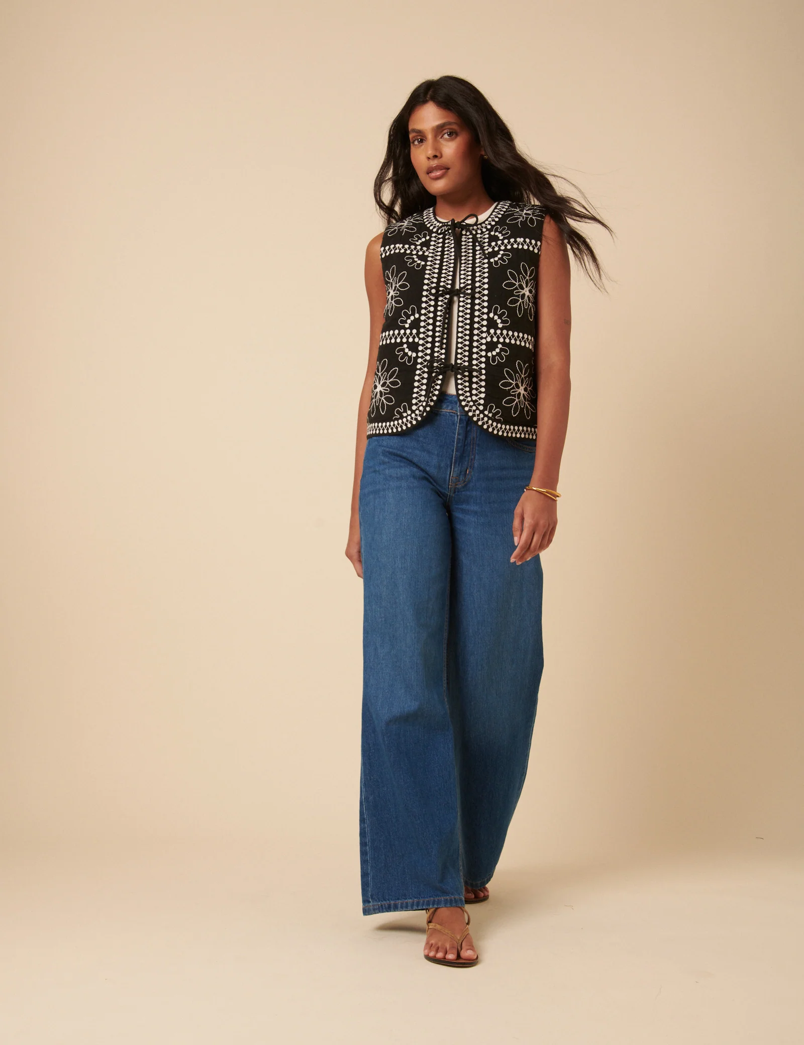 Black Floral Embroidered Gilet - Image 4