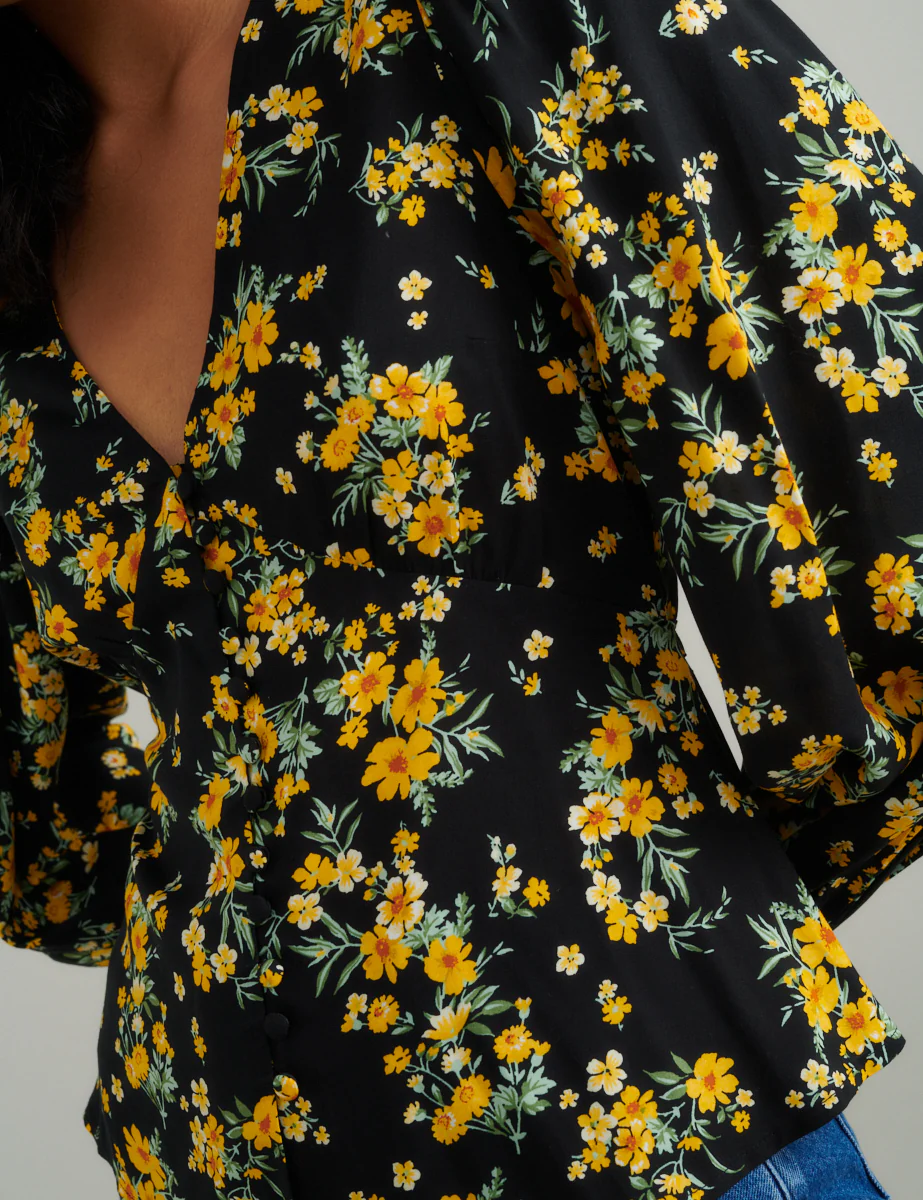 Black Floral V-Neck Blouse - Image 2