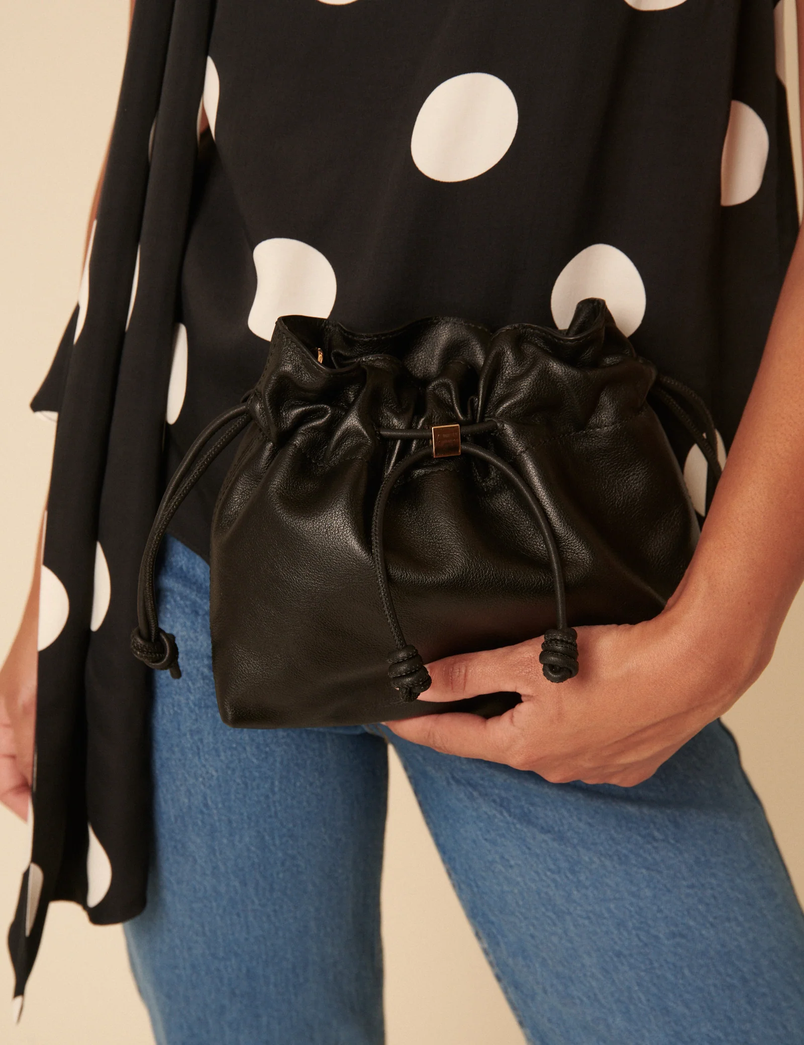 Black Leather Drawstring Pouch Bag - Image 3