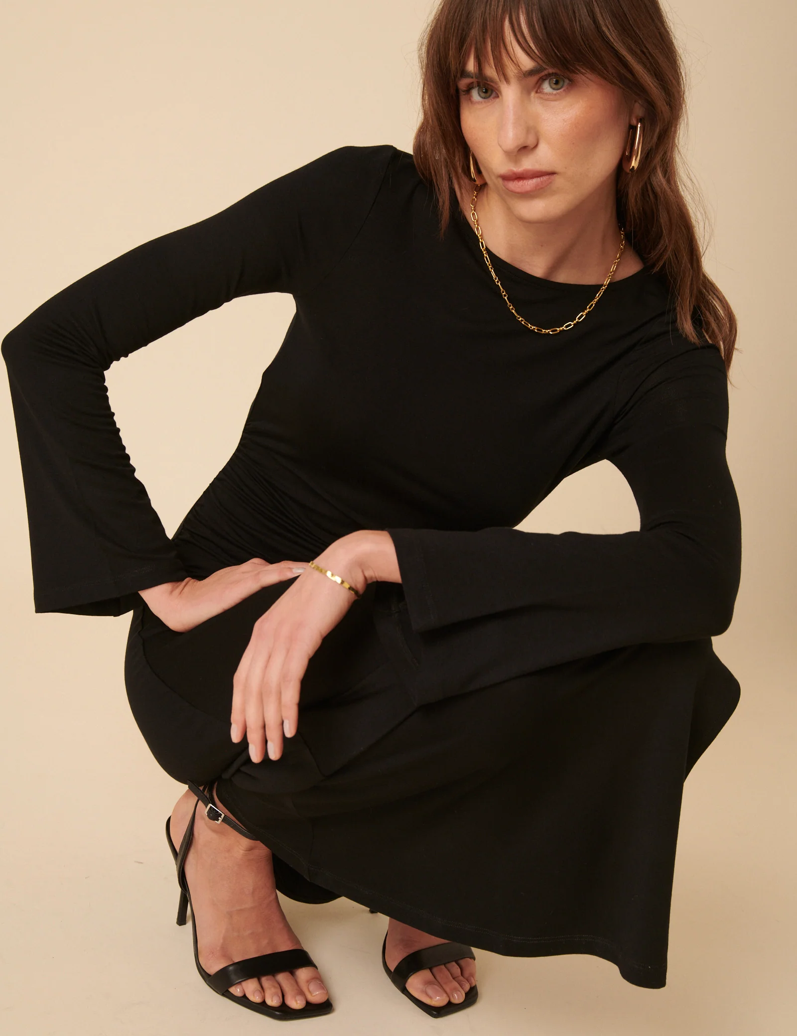 Black Long Sleeve Ruched Belle Midi Dress - Image 2