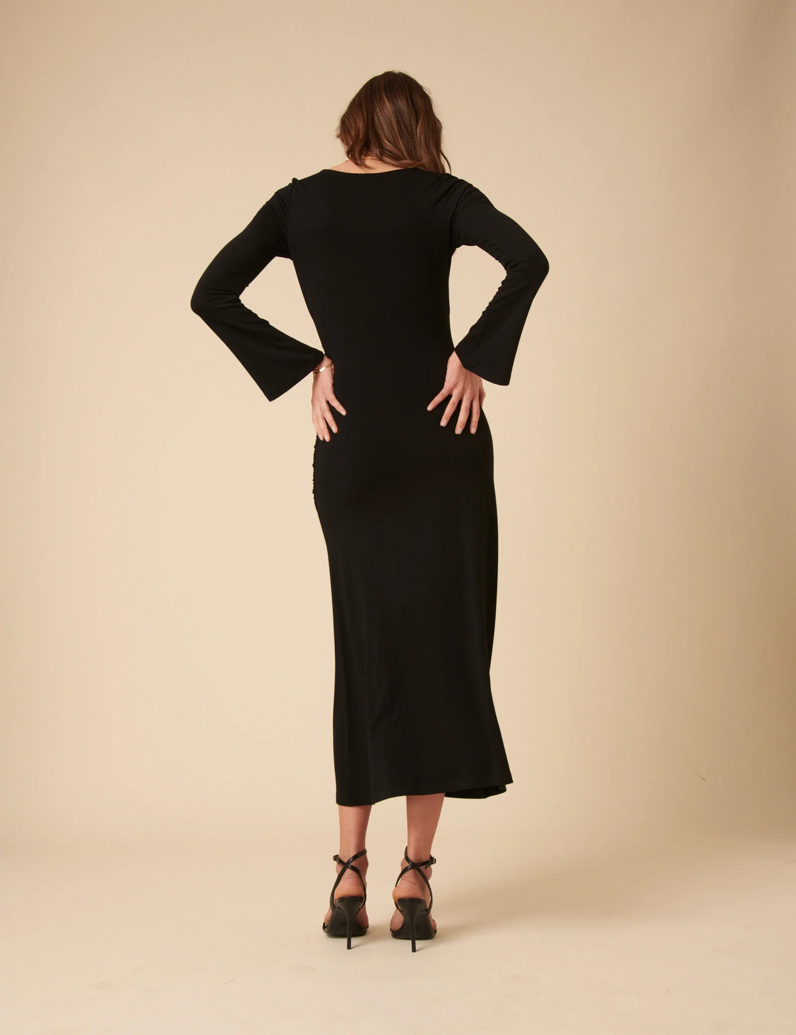 Black Long Sleeve Ruched Belle Midi Dress - Image 5