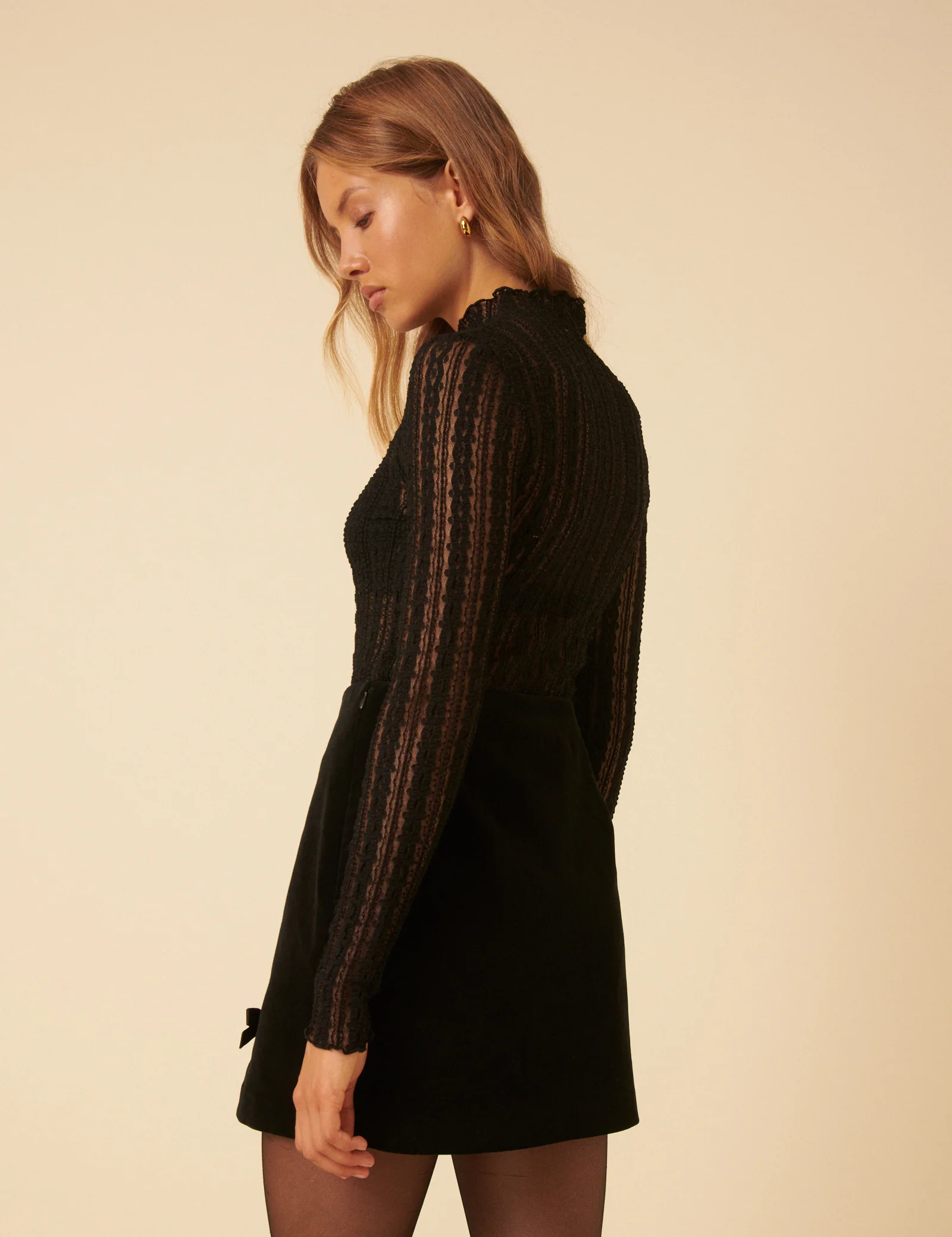 Black Velvet Bow Mini Skirt - Image 6