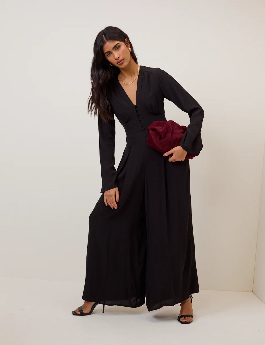 Black Wide Leg Pleated Jumpsuit - Image 3