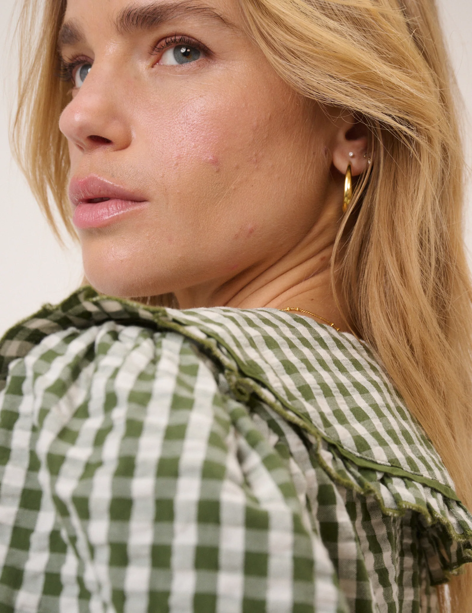Green Gingham Ruffle Collar Blouse - Image 3