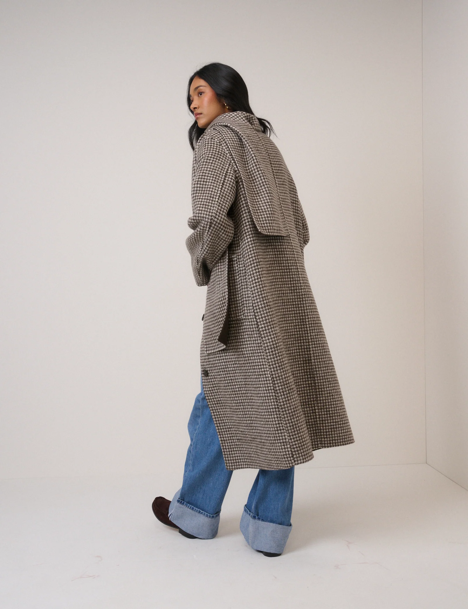 Brown Houndstooth Reversible Scarf Coat - Image 5