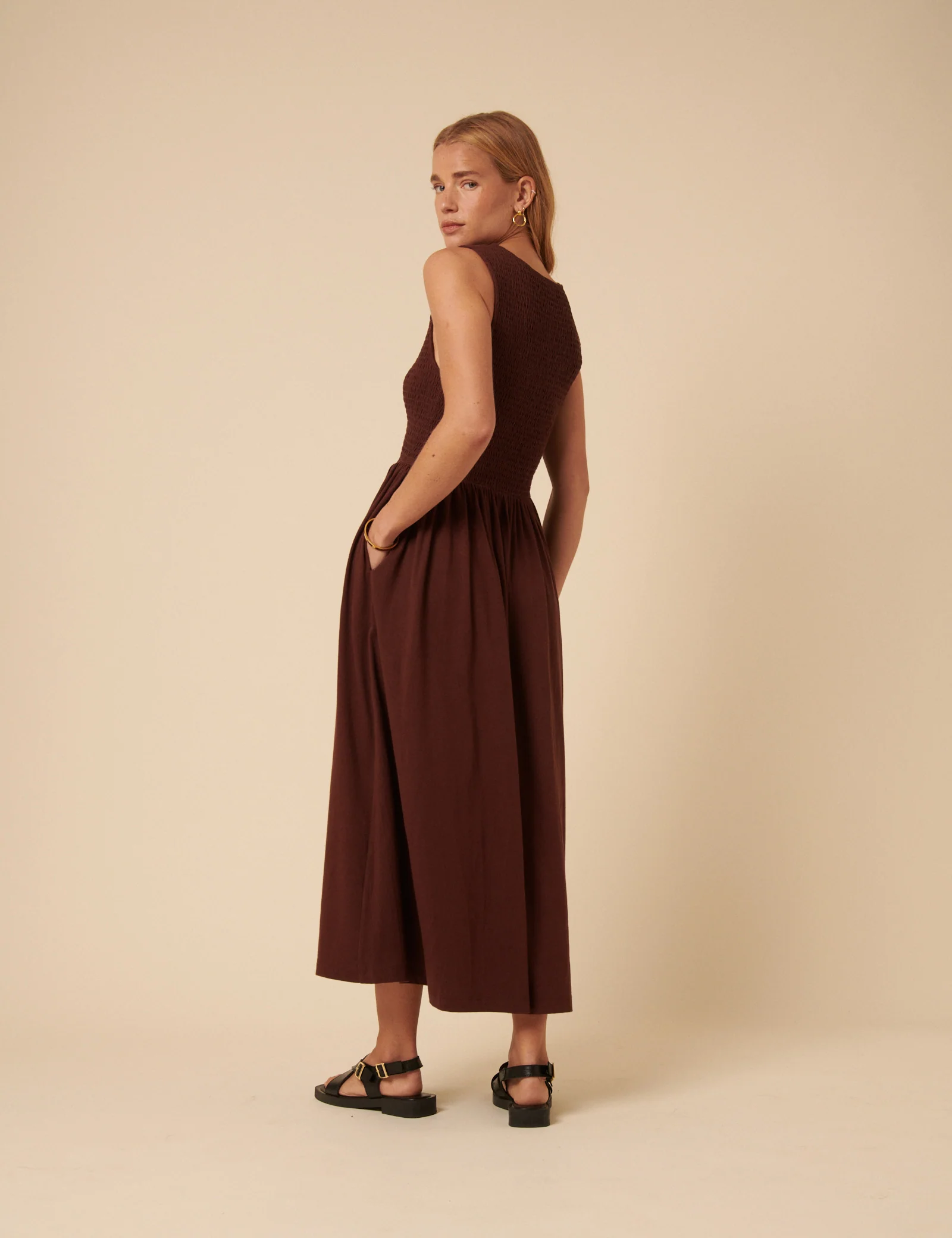 Brown Shirred Bodice Billie Midi Dress - Image 5