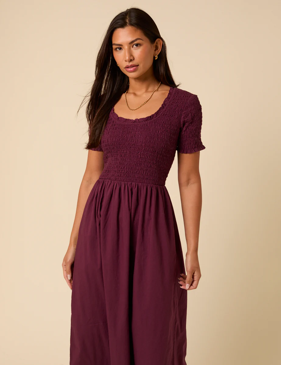 Burgundy Shirred Short Sleeve Zita Midi Dress - Image 2