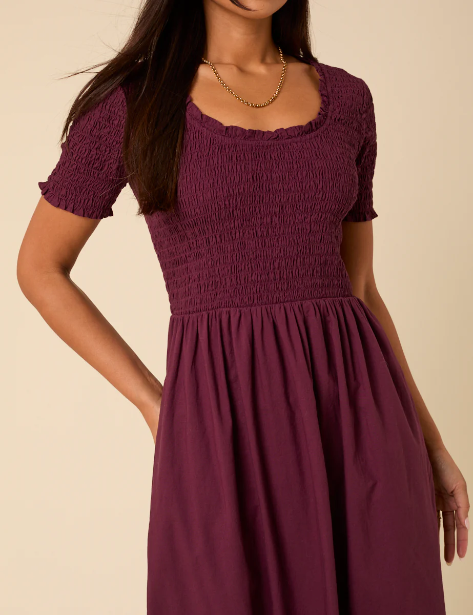Burgundy Shirred Short Sleeve Zita Midi Dress - Image 3