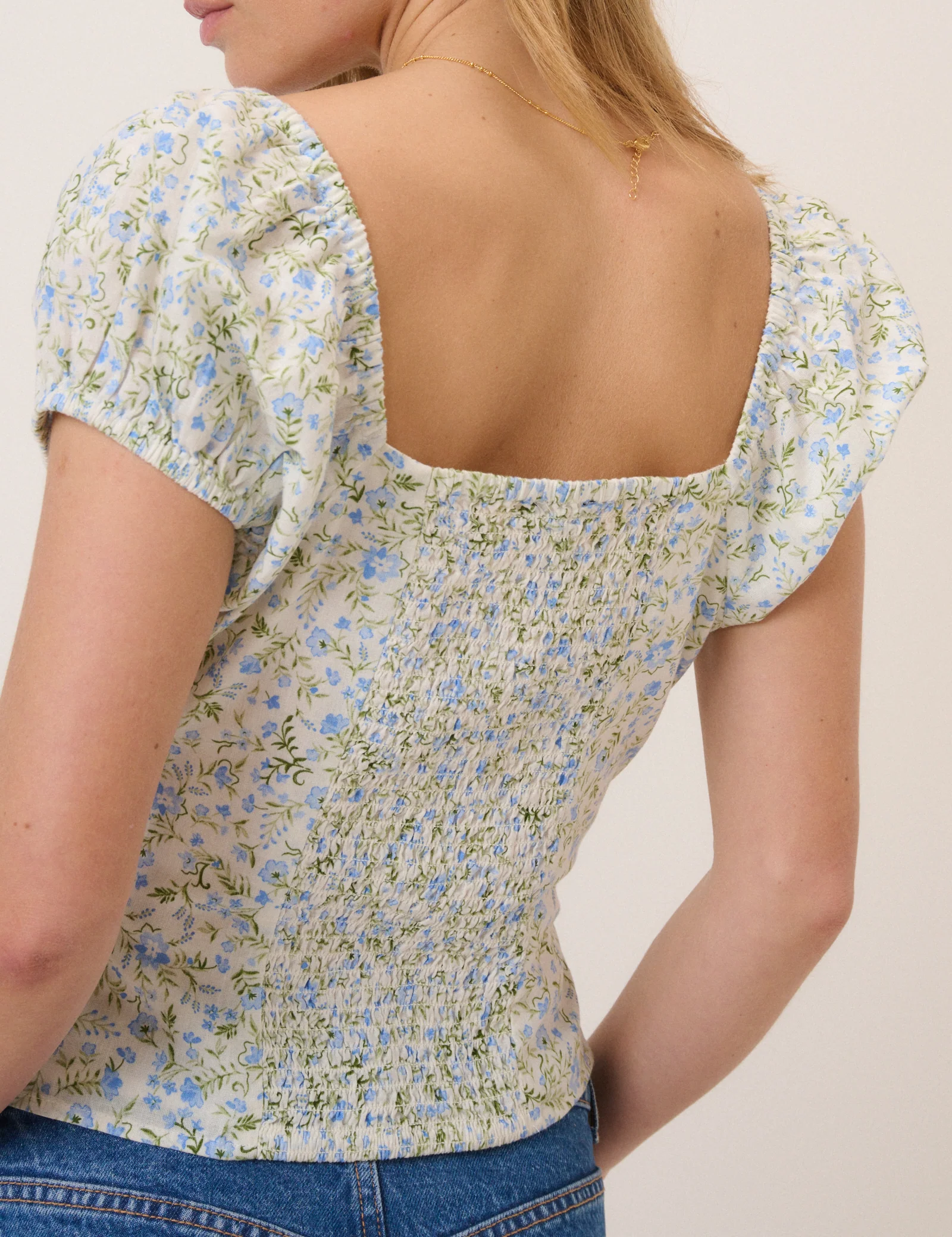 White Floral Sweerheart Neck - Image 5