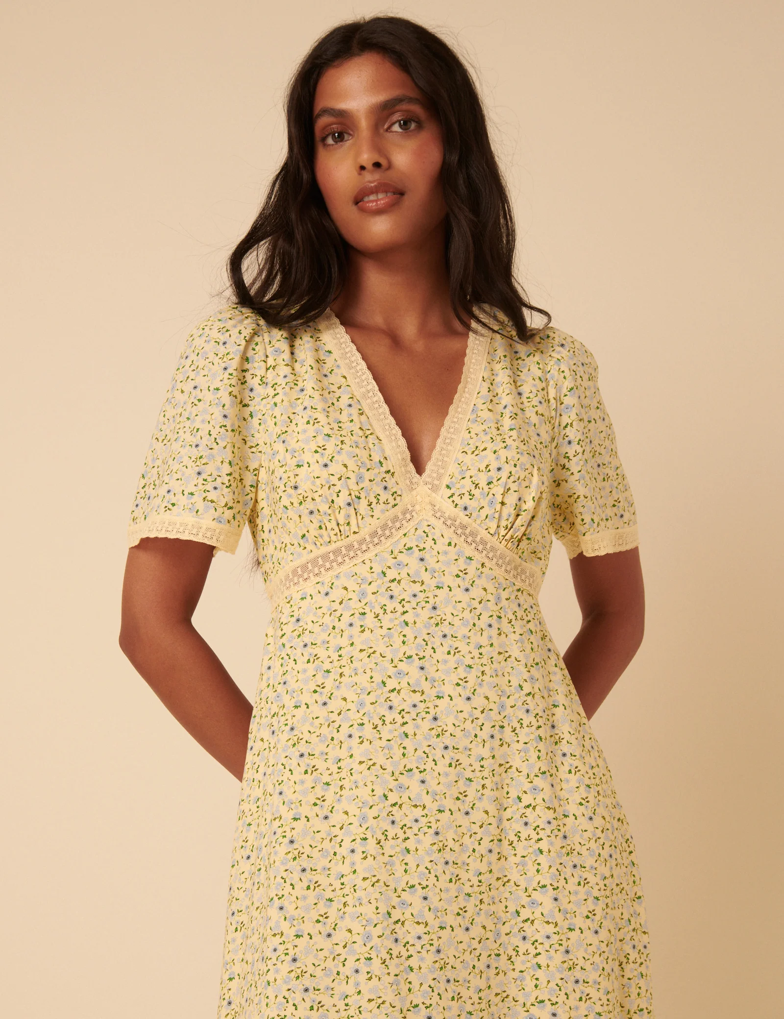 Butter Yellow Ditsy Floral Kharian Midi Dress - Image 2