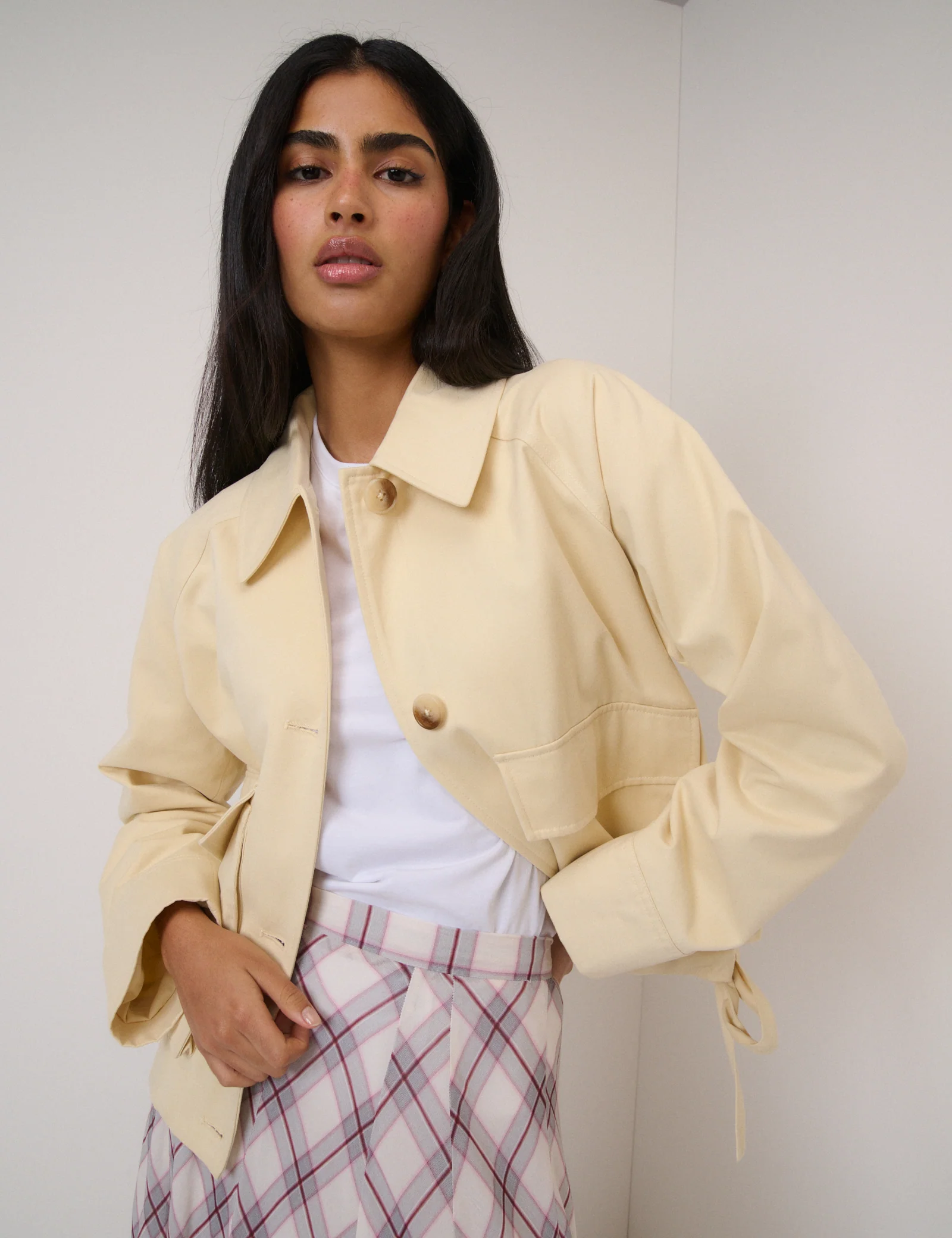 Butter Yellow Bow Detail Jacket - Image 5