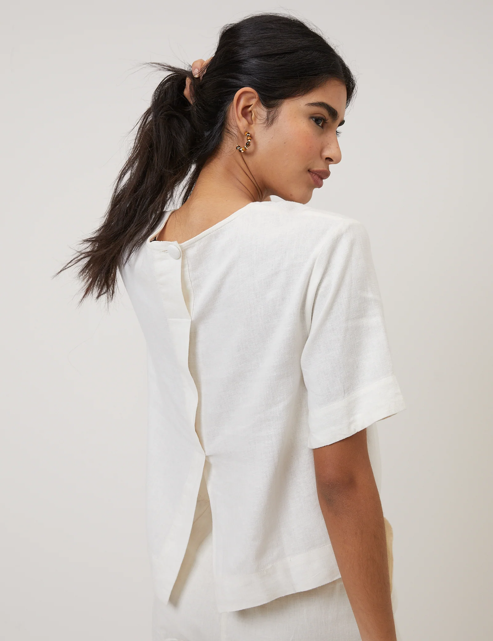 Cream Linen-blend Short-Sleeve Top - Image 2