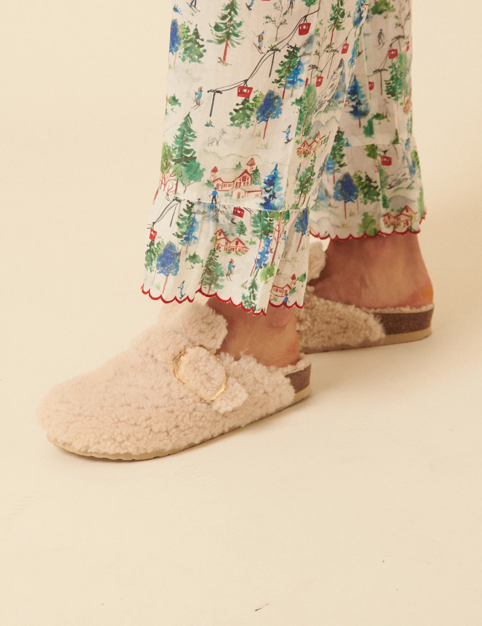 Genuins Cream Sheepskin Slippers - Image 2