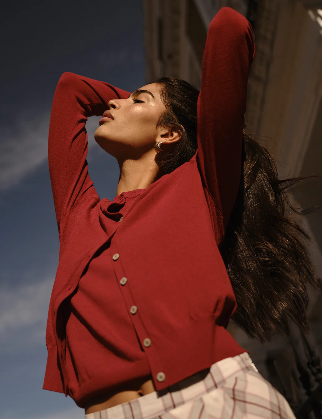 Red Crew Neck Knitted Vest - Image 3