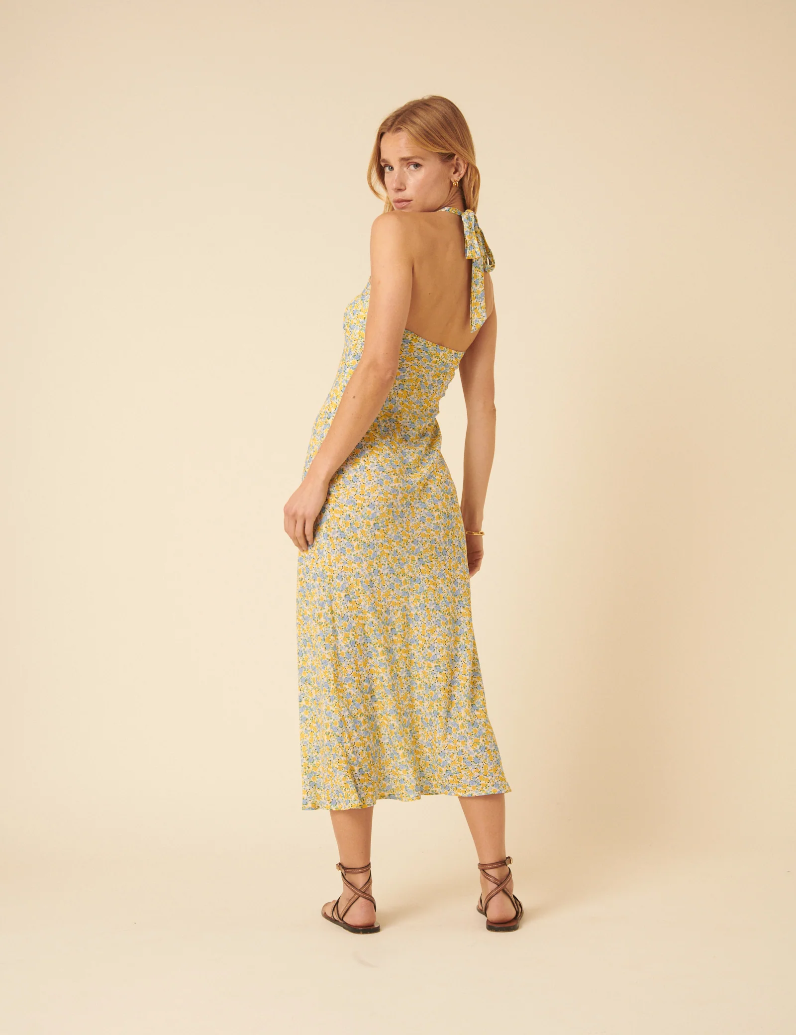 Floral Halter Neck Lyne Midi Dress - Image 5