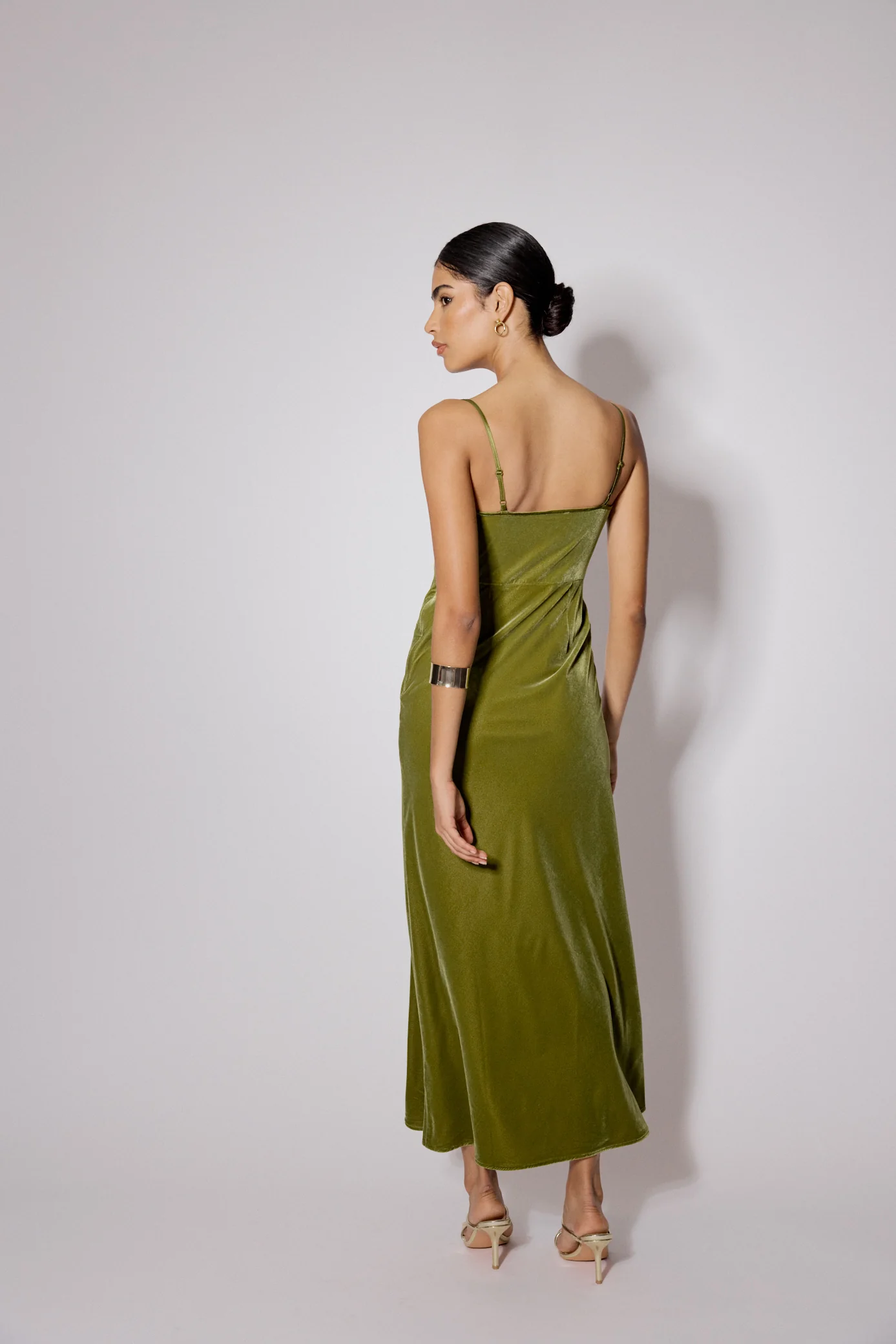 Green Velvet Trixie Midi Dress - Image 6