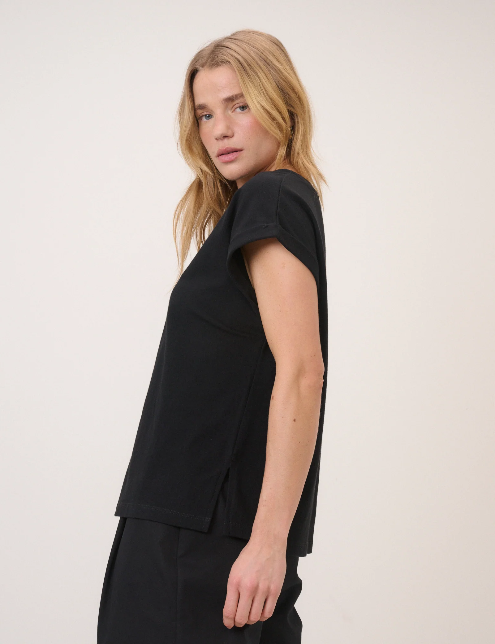 Black Cap Sleeve T-Shirt - Image 5