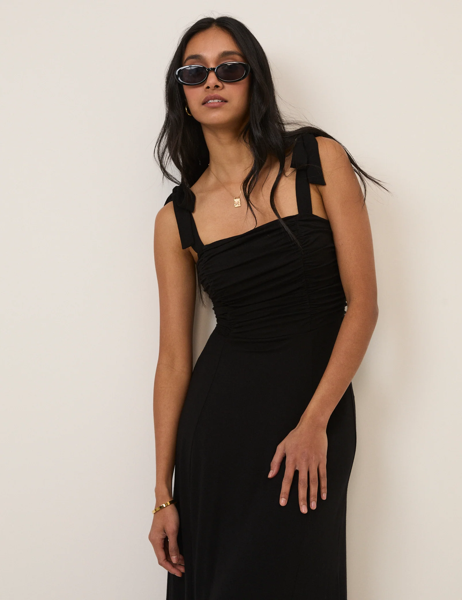 Black Tie Shoulder Hattie Jersey Midi Dress - Image 5