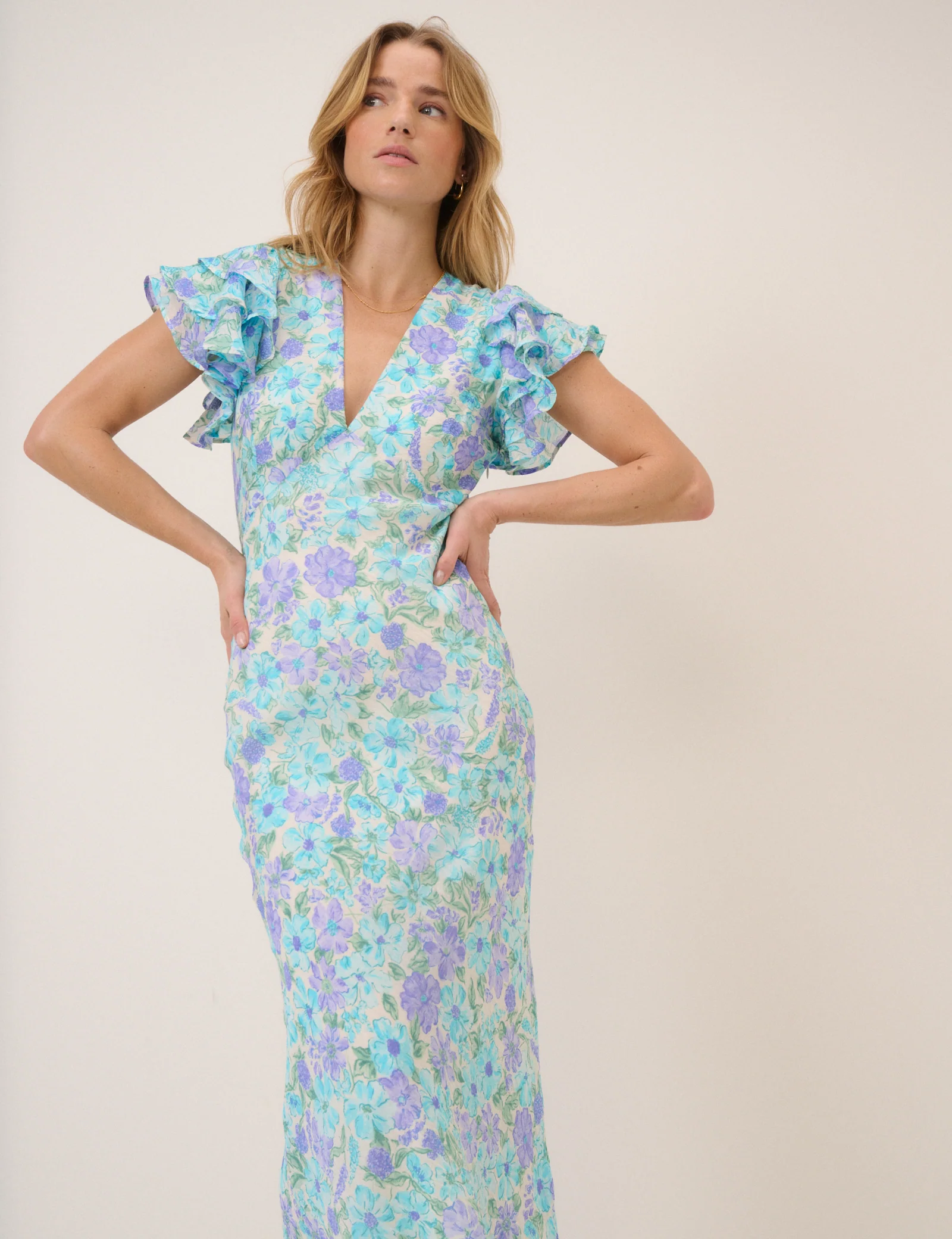 Blue Floral Layla Midi Dress - Image 3