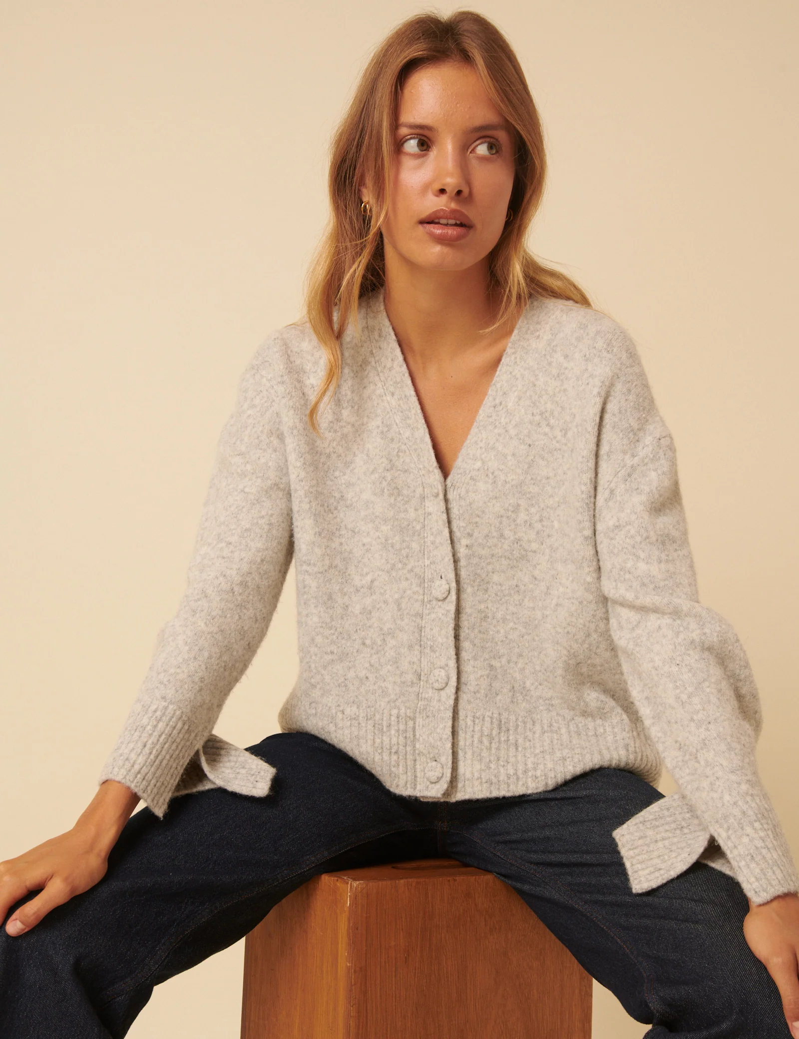 Light Grey V-Neck Cardigan