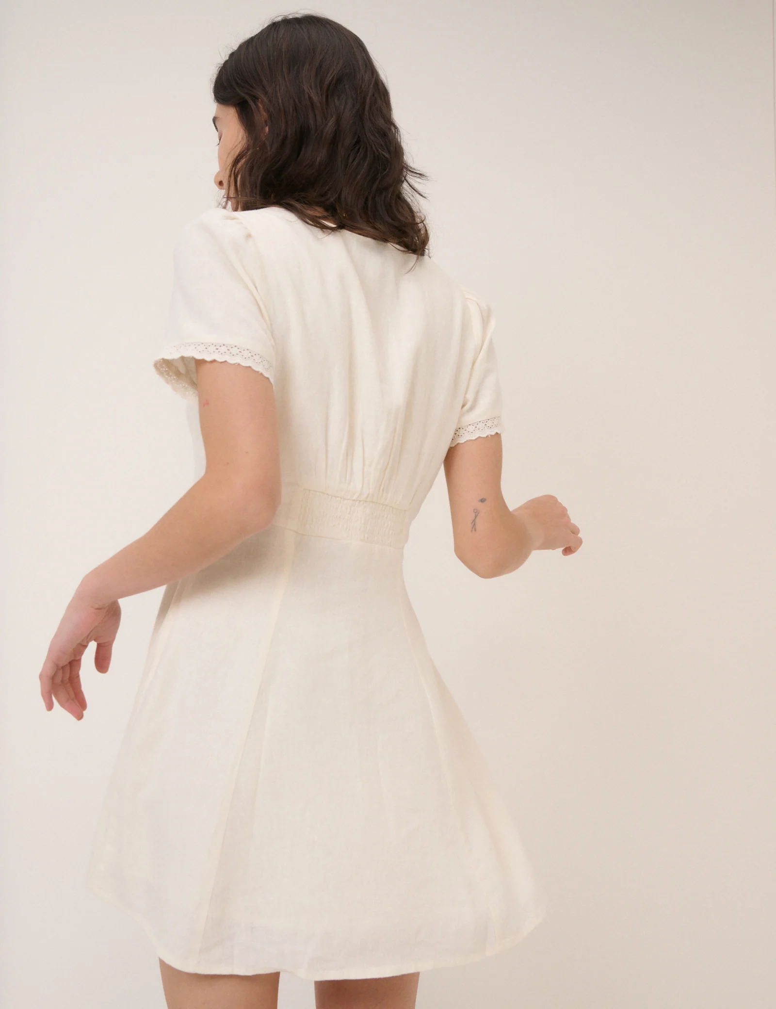 Cream Floral Collar Linen-Blend Lillian Mini Dress - Image 4