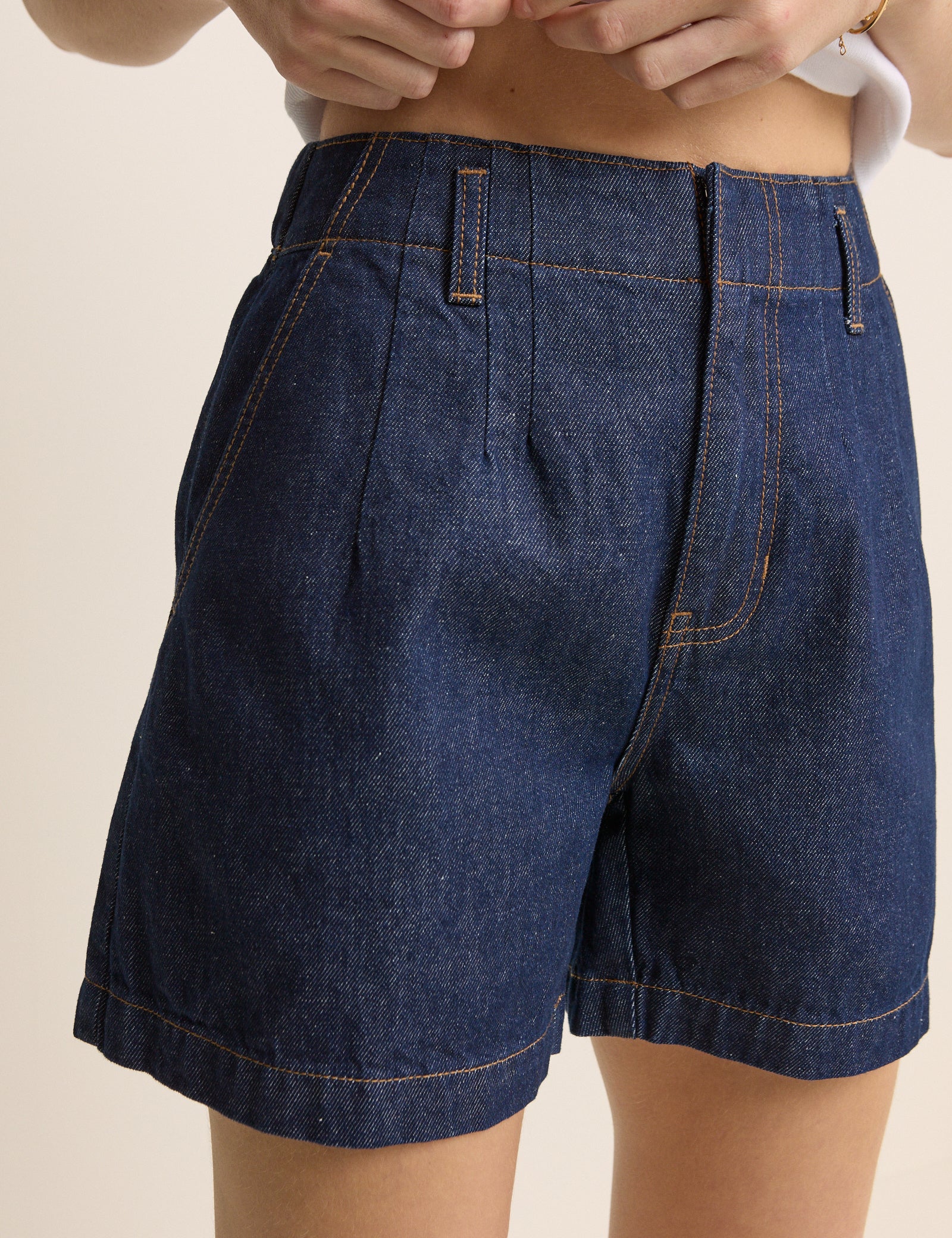 Mid-wash Logan A-Line Denim Short - Image 2