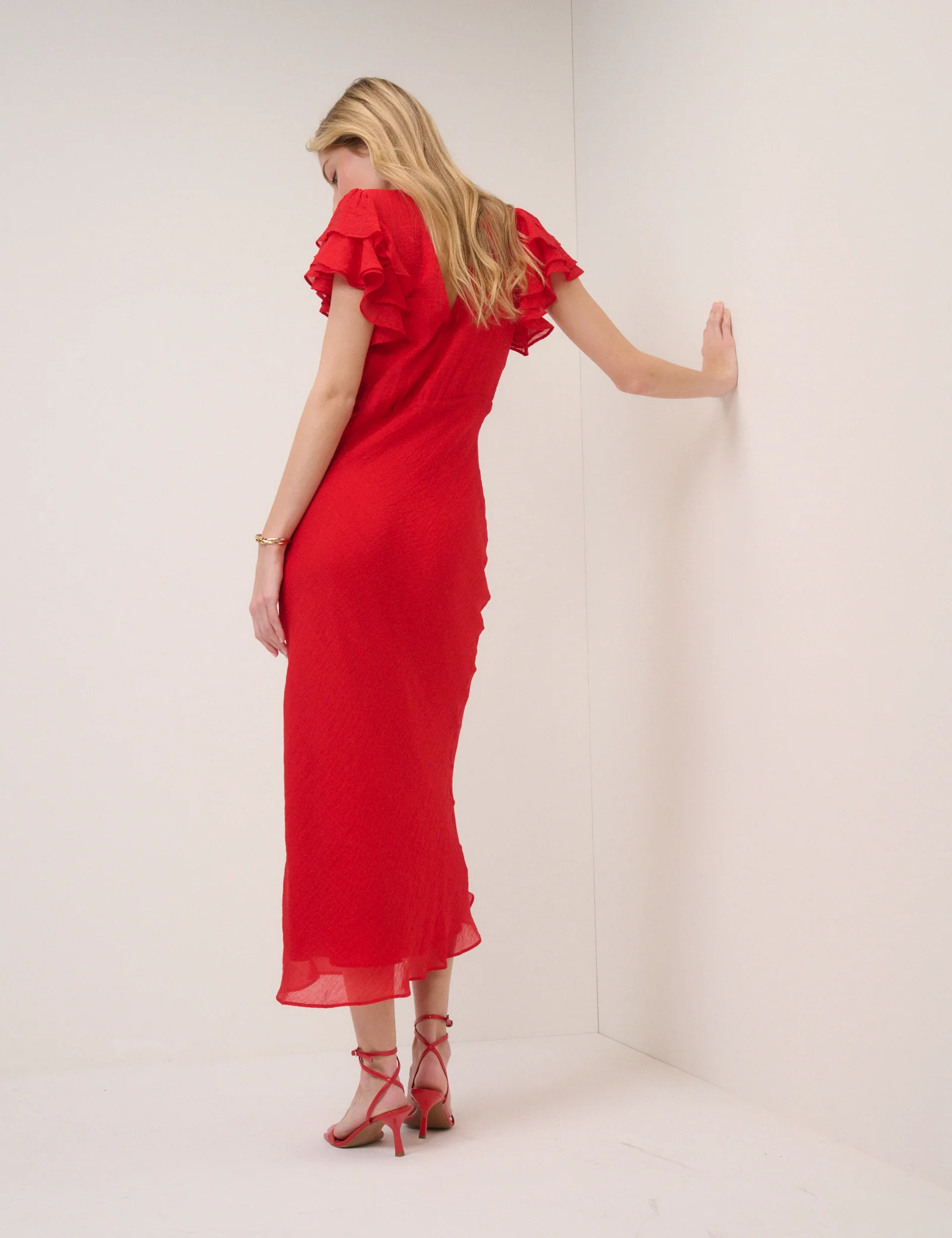 Red Frill Sleeve Lola Midi Dress - Image 5