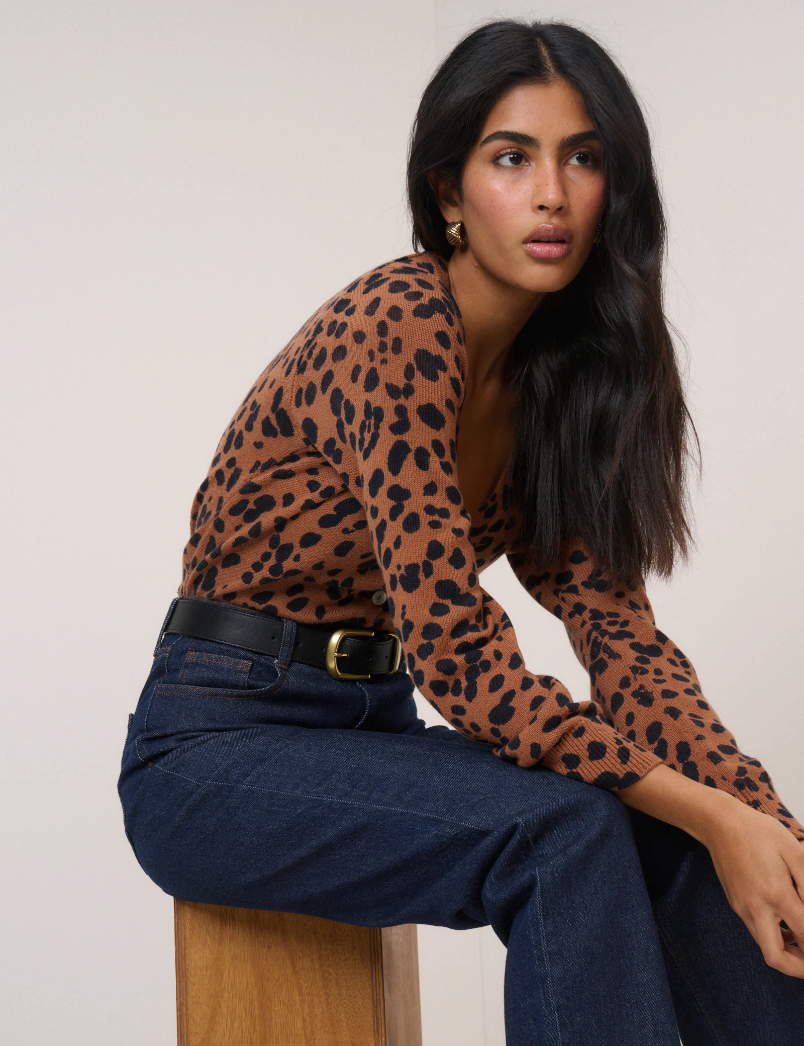 Brown Leopard Print Long Sleeve V-Neck Cardigan - Image 5