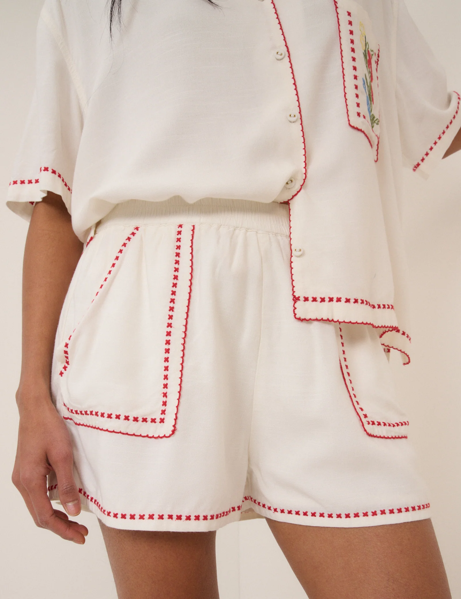 White Embroidered Shorts - Image 3
