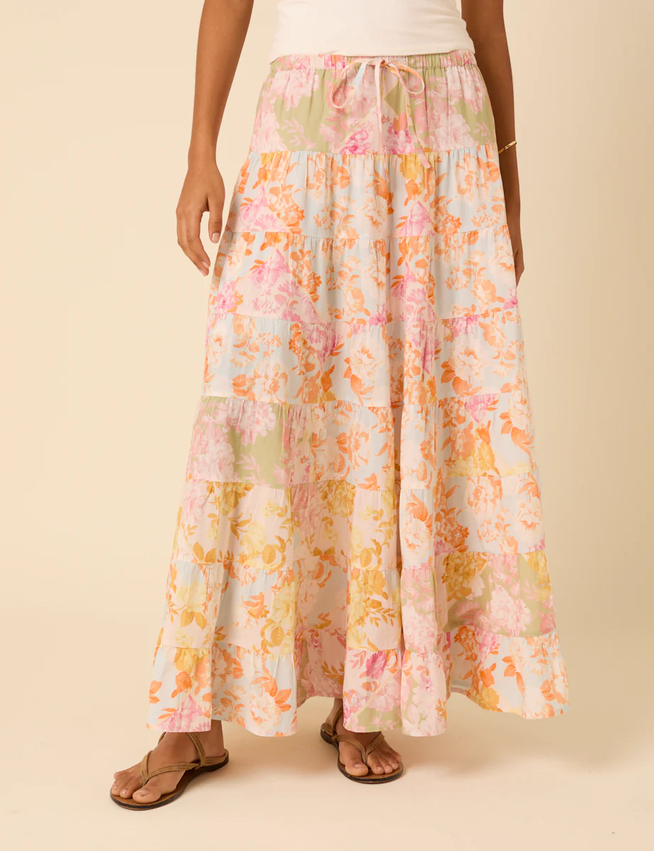 Pink Floral Printed Tiered Midi Skirt - Image 2