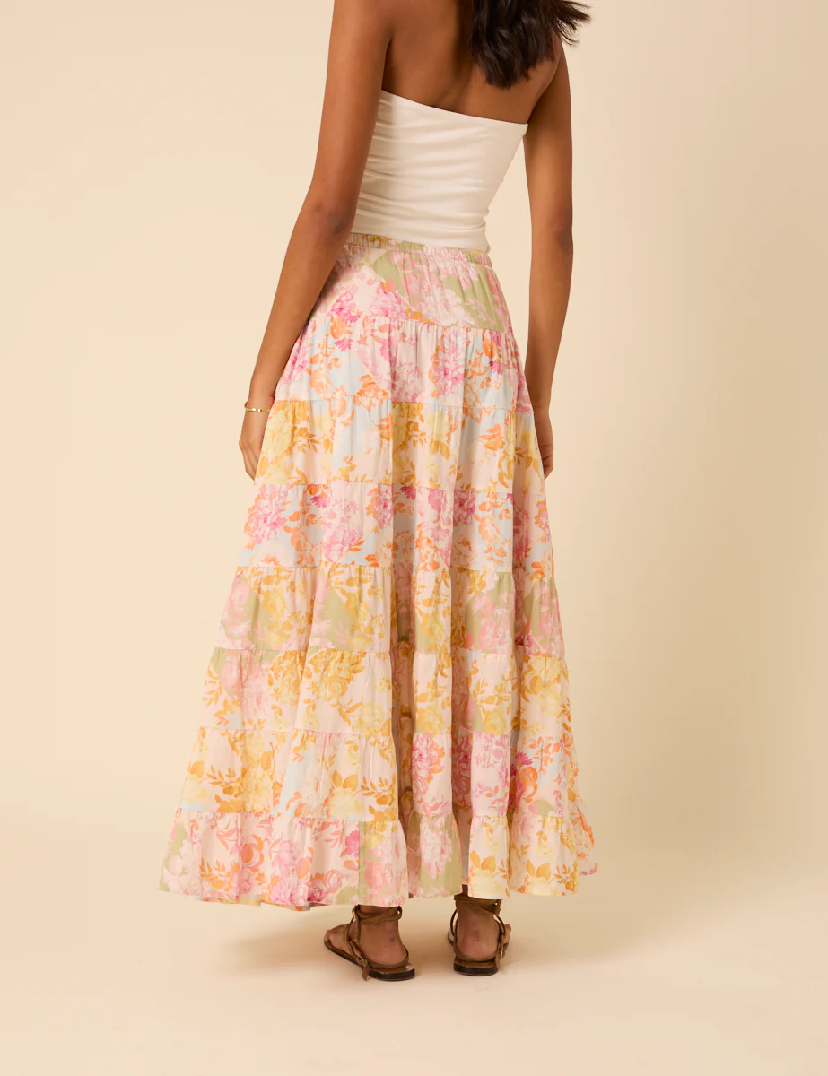 Pink Floral Printed Tiered Midi Skirt - Image 5
