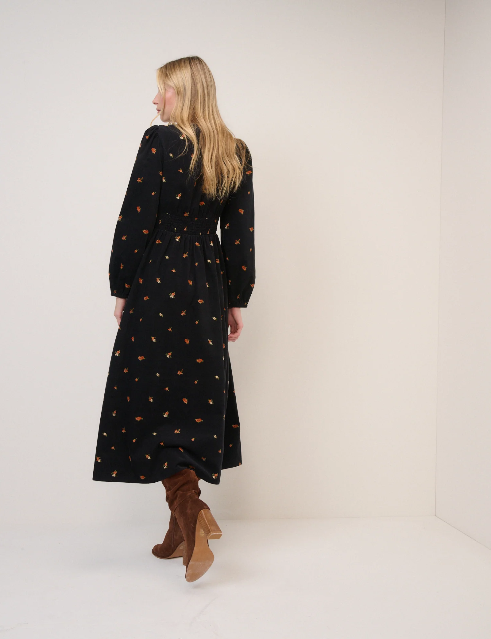 Black Cord Floral Riley Shirred Waist Midi Dress - Image 5