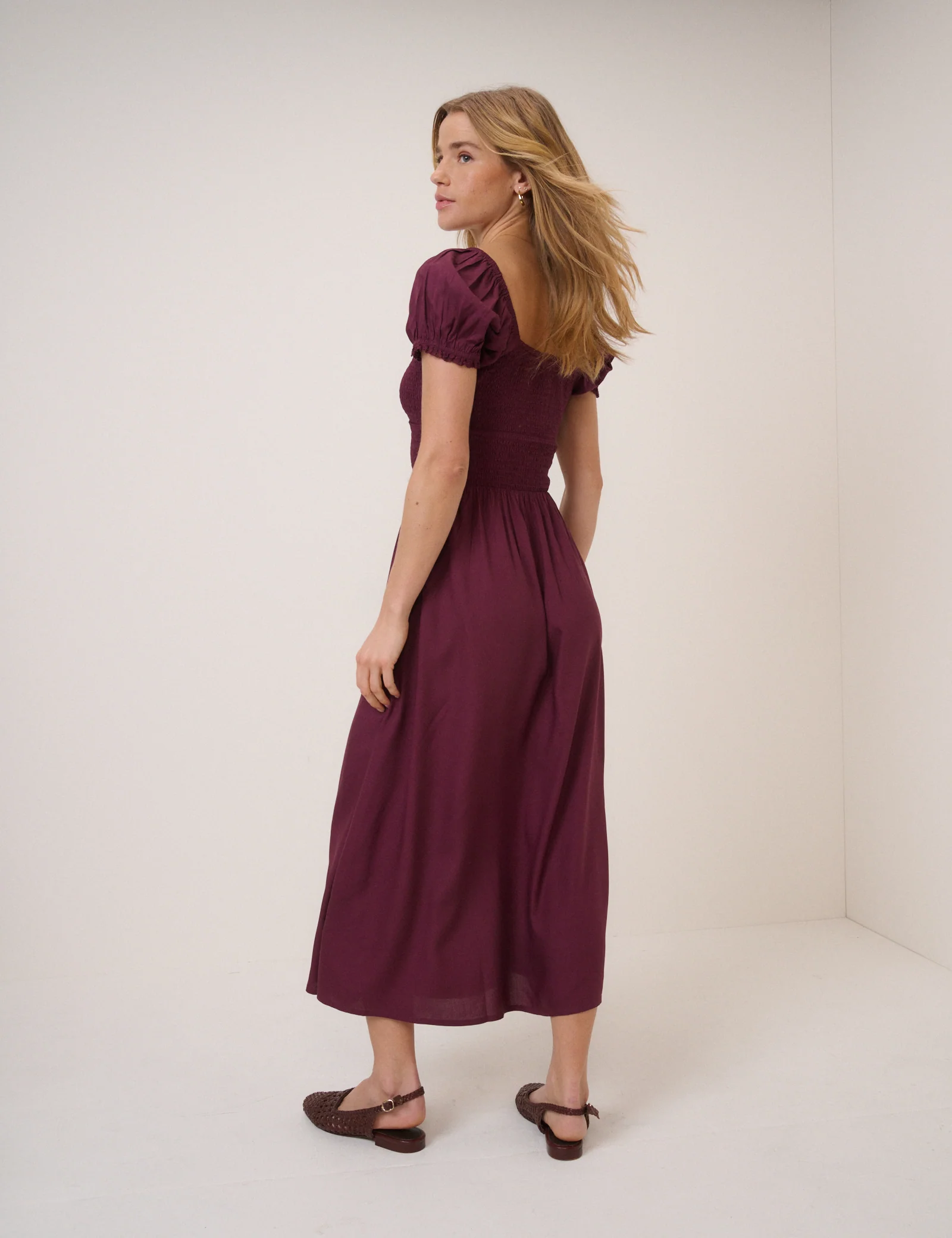 Plum Puff Sleeve Savanna Midi Dress - Image 5