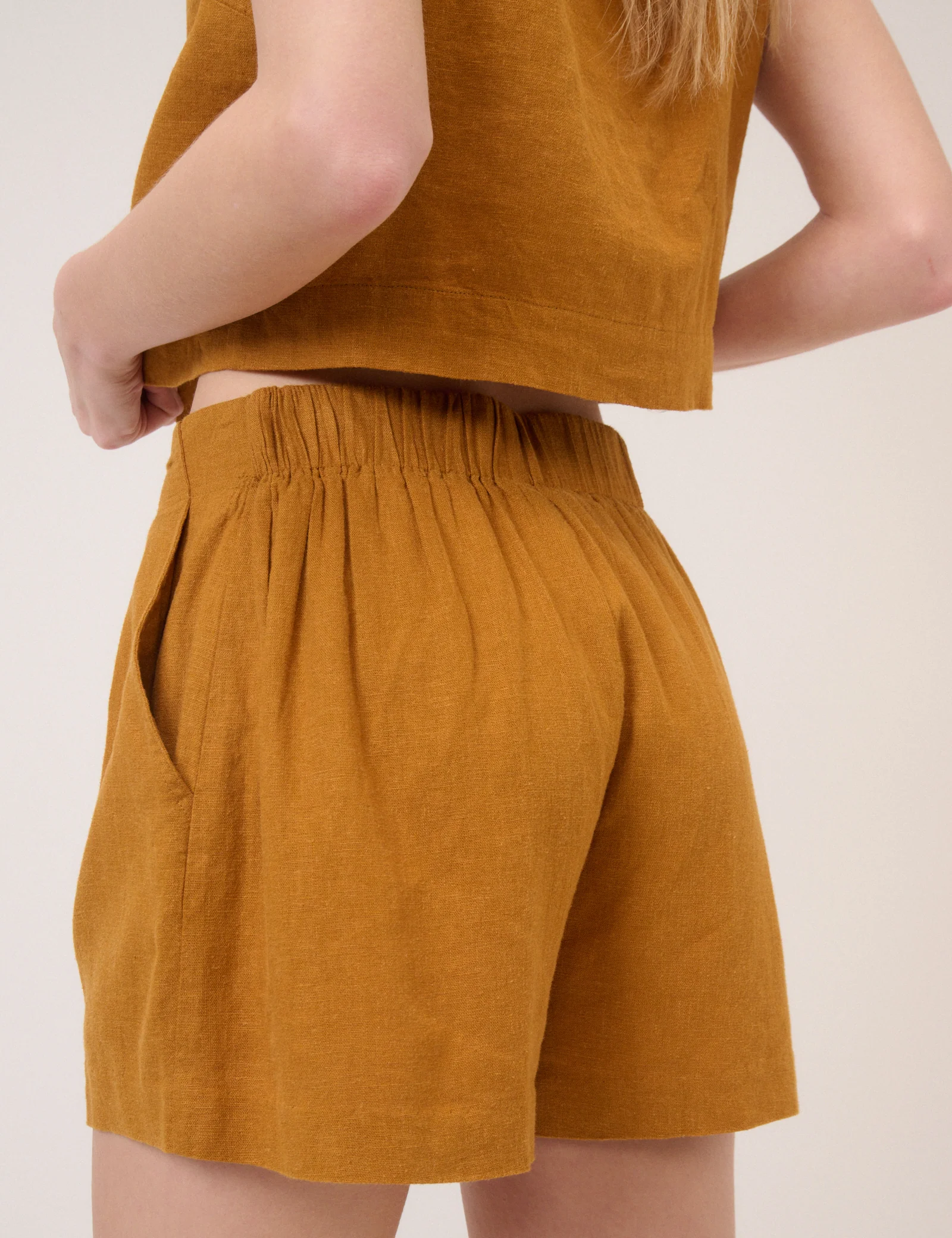 Orange Linen-Blend Shorts - Image 6