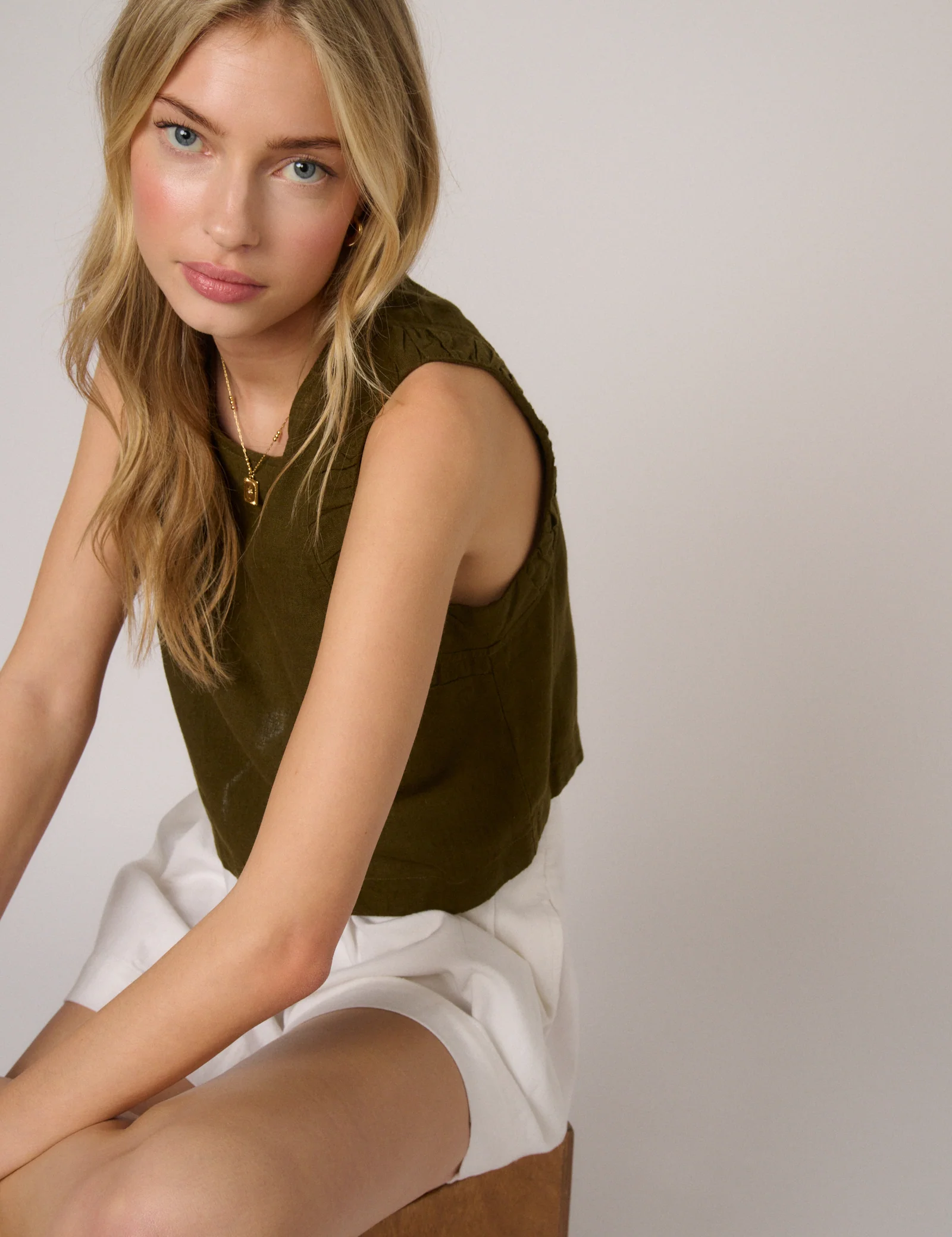 Khaki Green Linen-Blend Ruched Tank - Image 5
