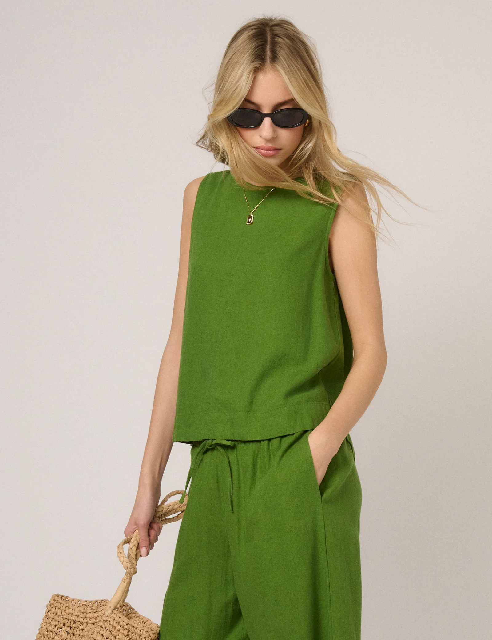 Green Linen-Blend Stirling Top - Image 4