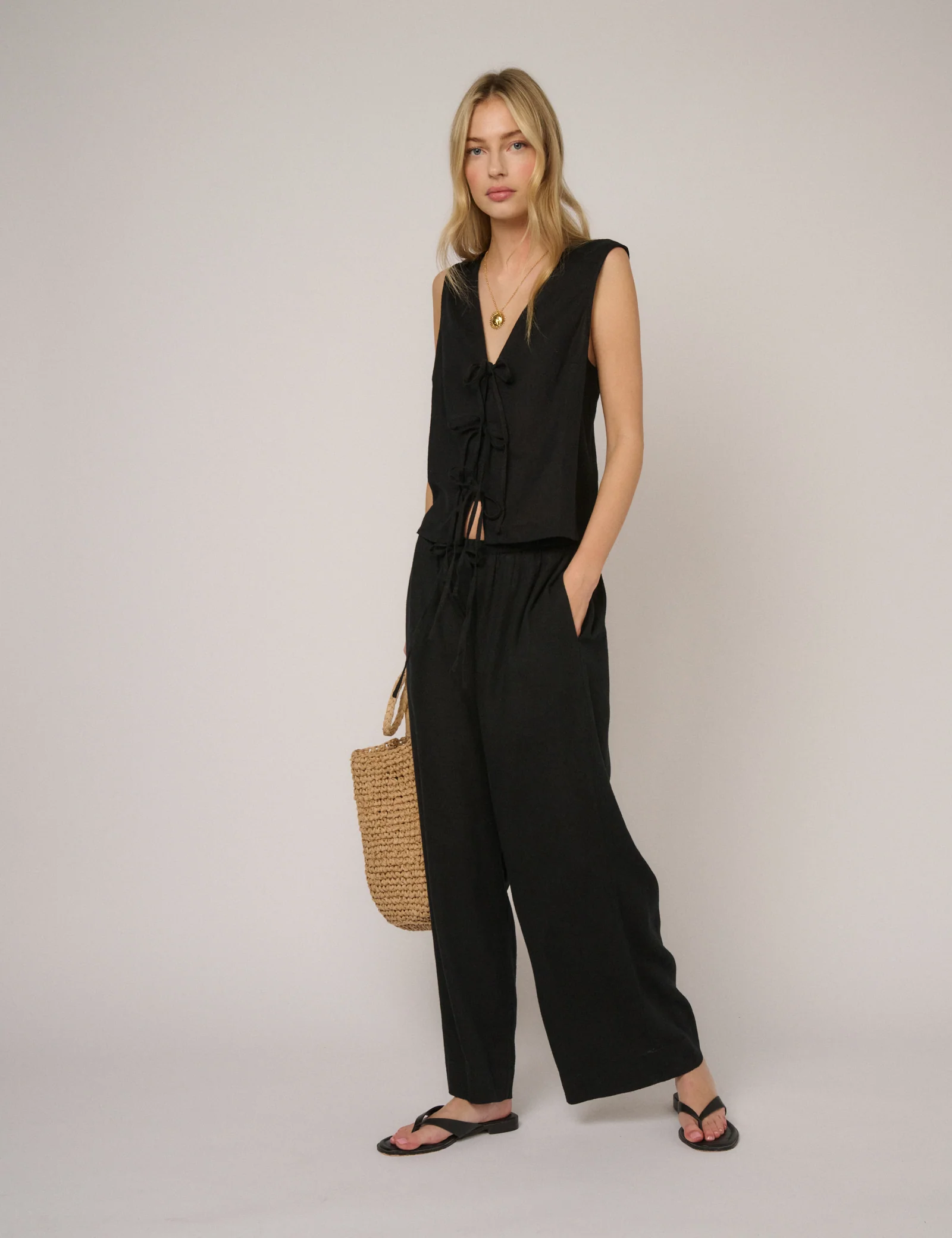 Black Linen-Blend Low Waisted Trousers - Image 2