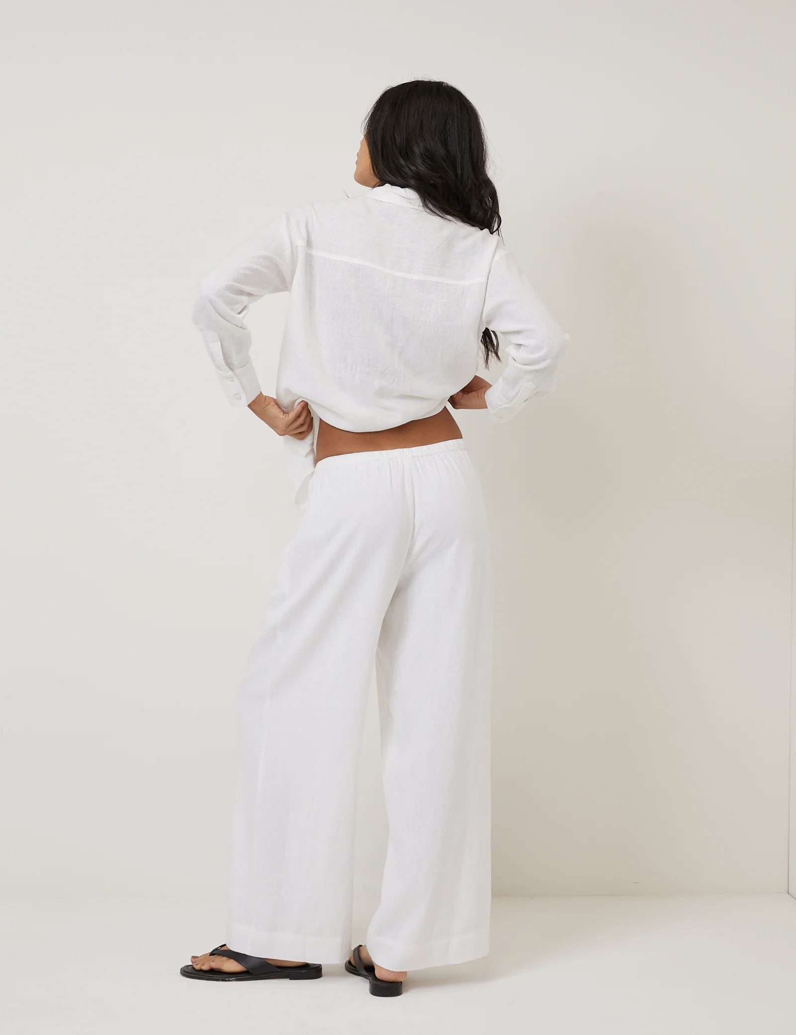 White Linen-Blend Low Waisted Straight Leg Trousers - Image 4
