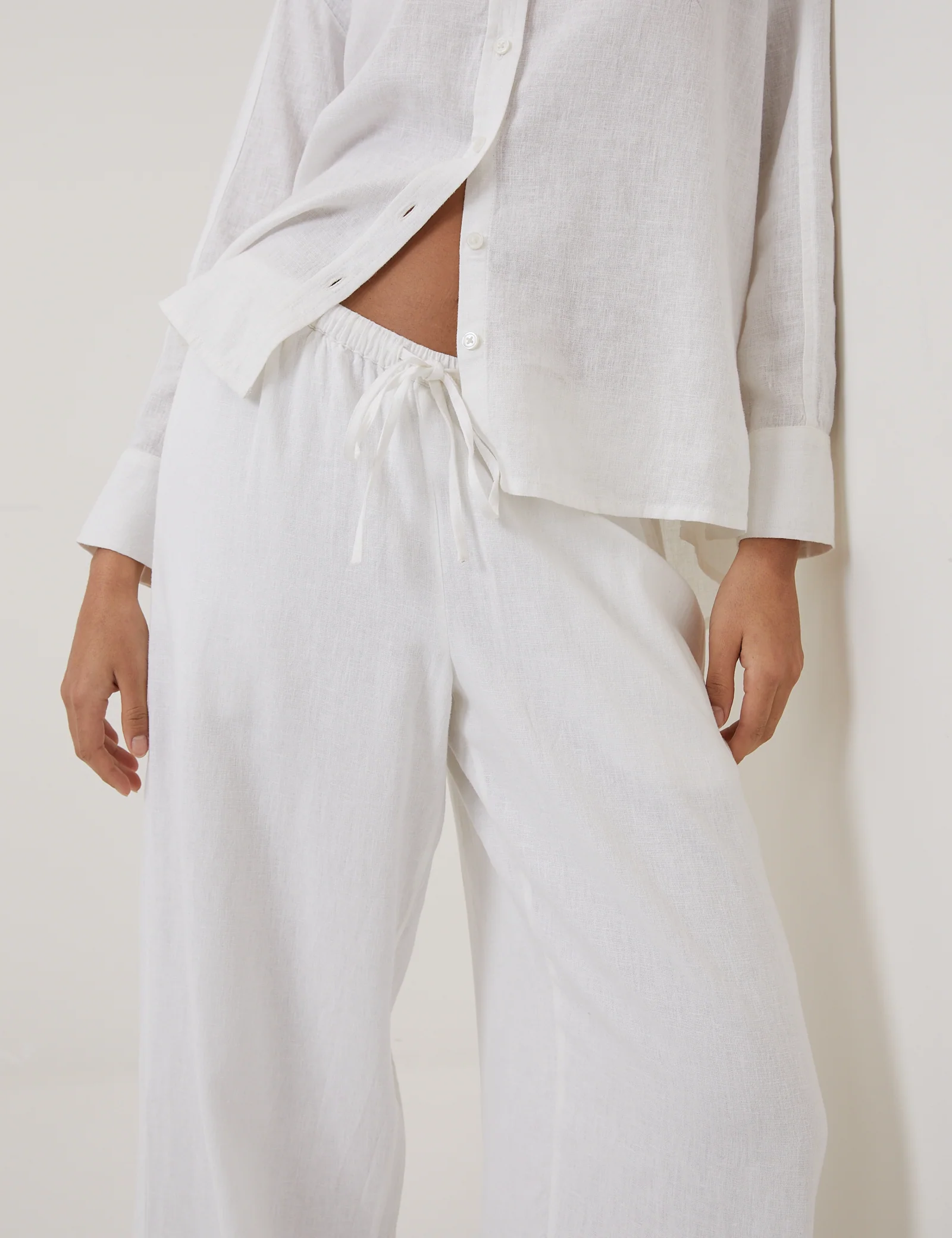 White Linen-Blend Low Waisted Straight Leg Trousers - Image 5