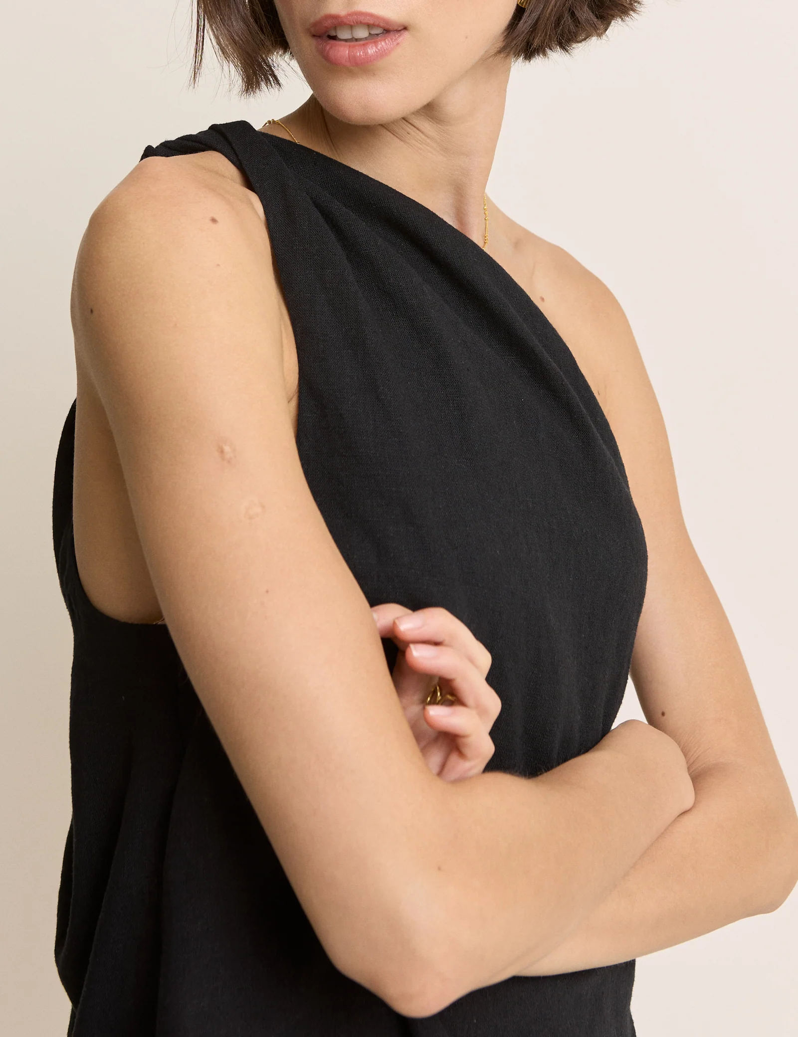 Black One Shoulder Twisted Top - Image 3