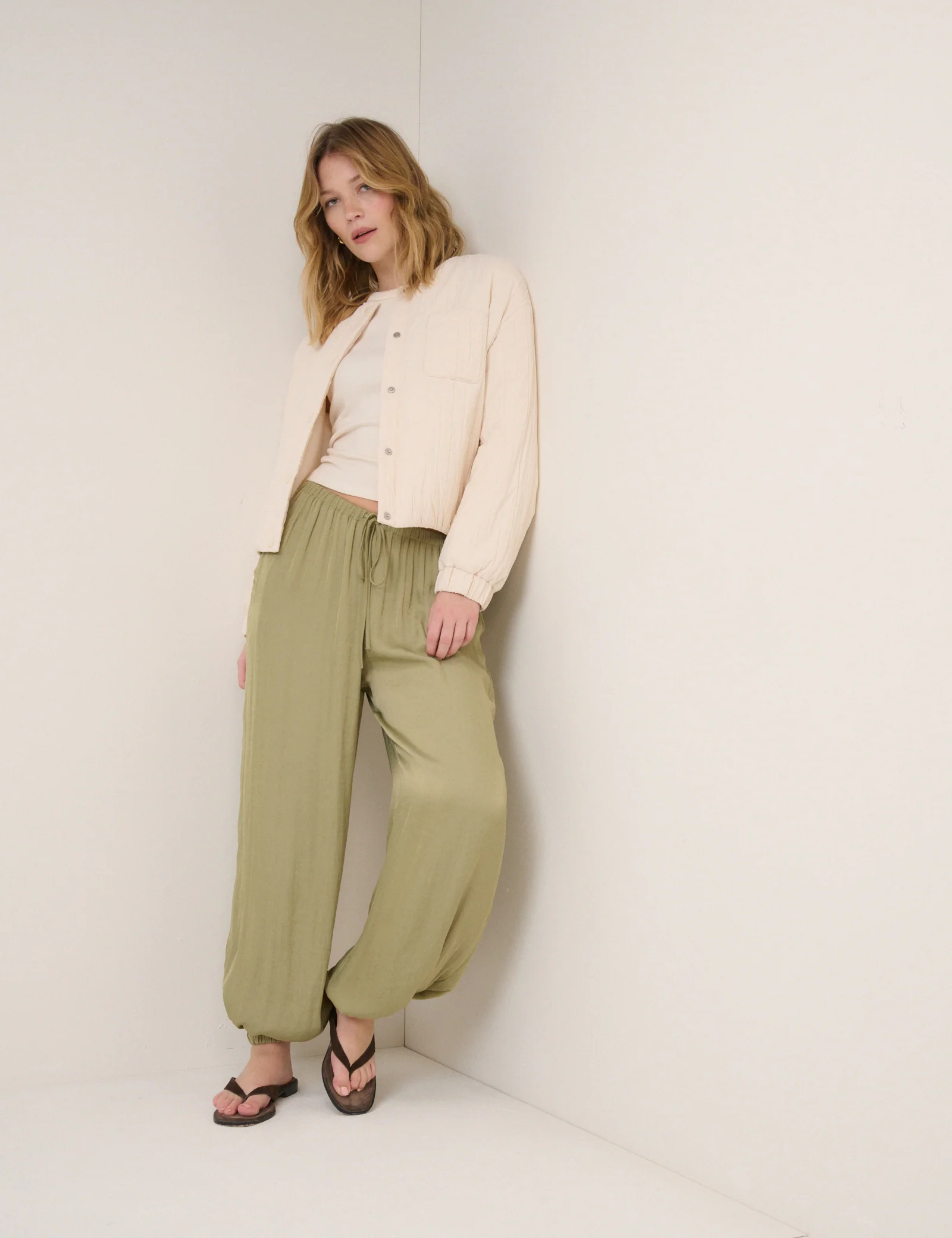 Green Vida Balloon Leg Trousers - Image 4
