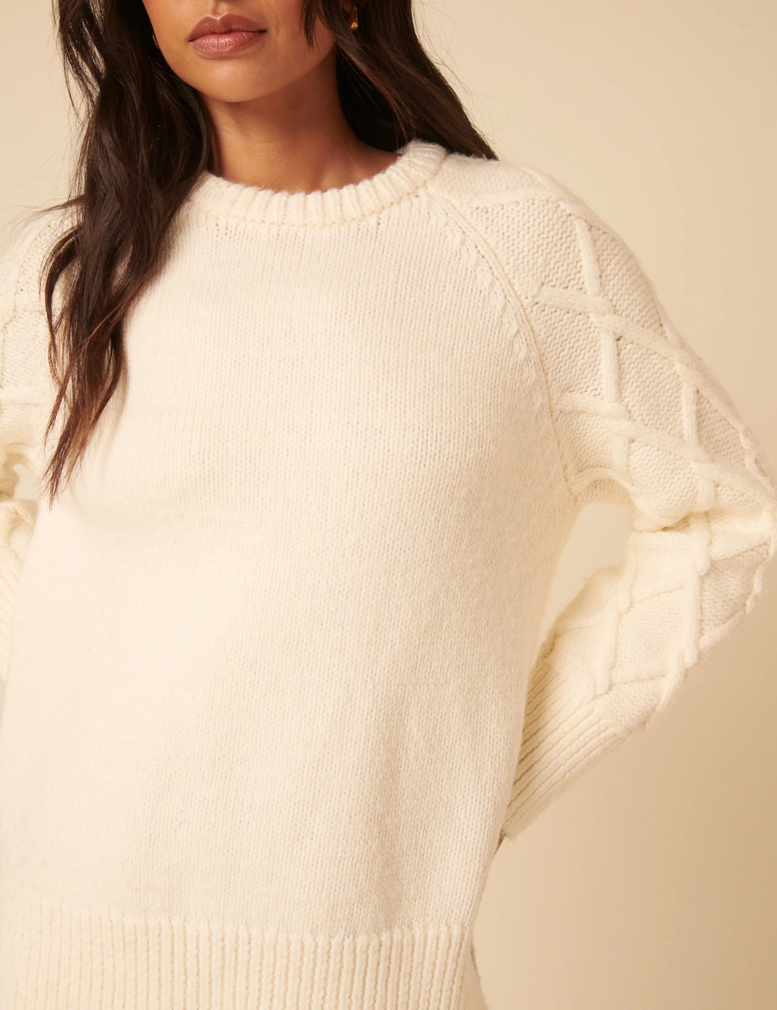 White Crew Neck Cable Oversized Jumper - Image 3
