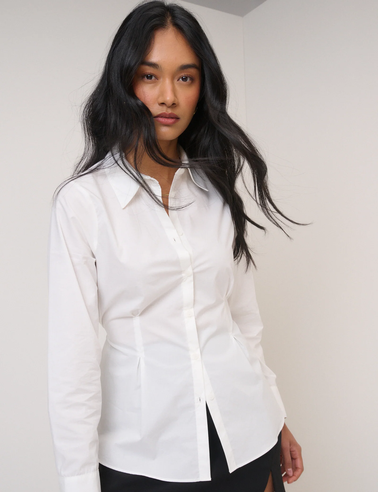 White Fitted Shirt - Image 4