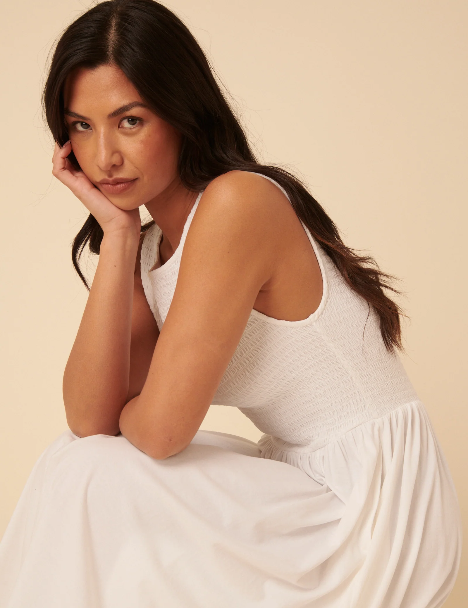 White Shirred Bodice Billie Midi Dress - Image 5