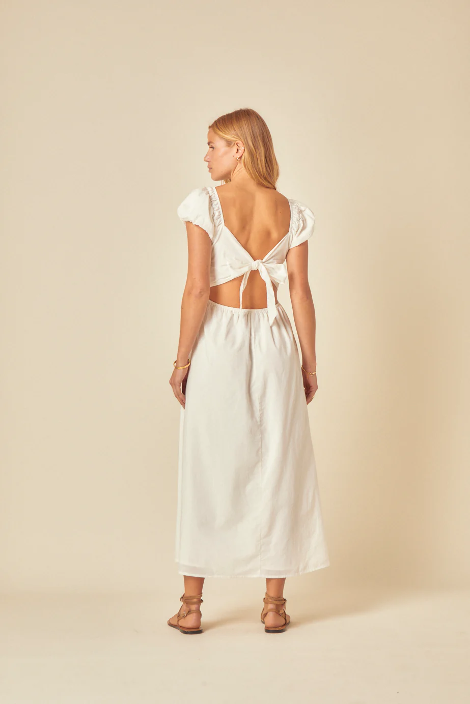 White Shirred Puff Sleeve Sasha Midi Dress - Image 5